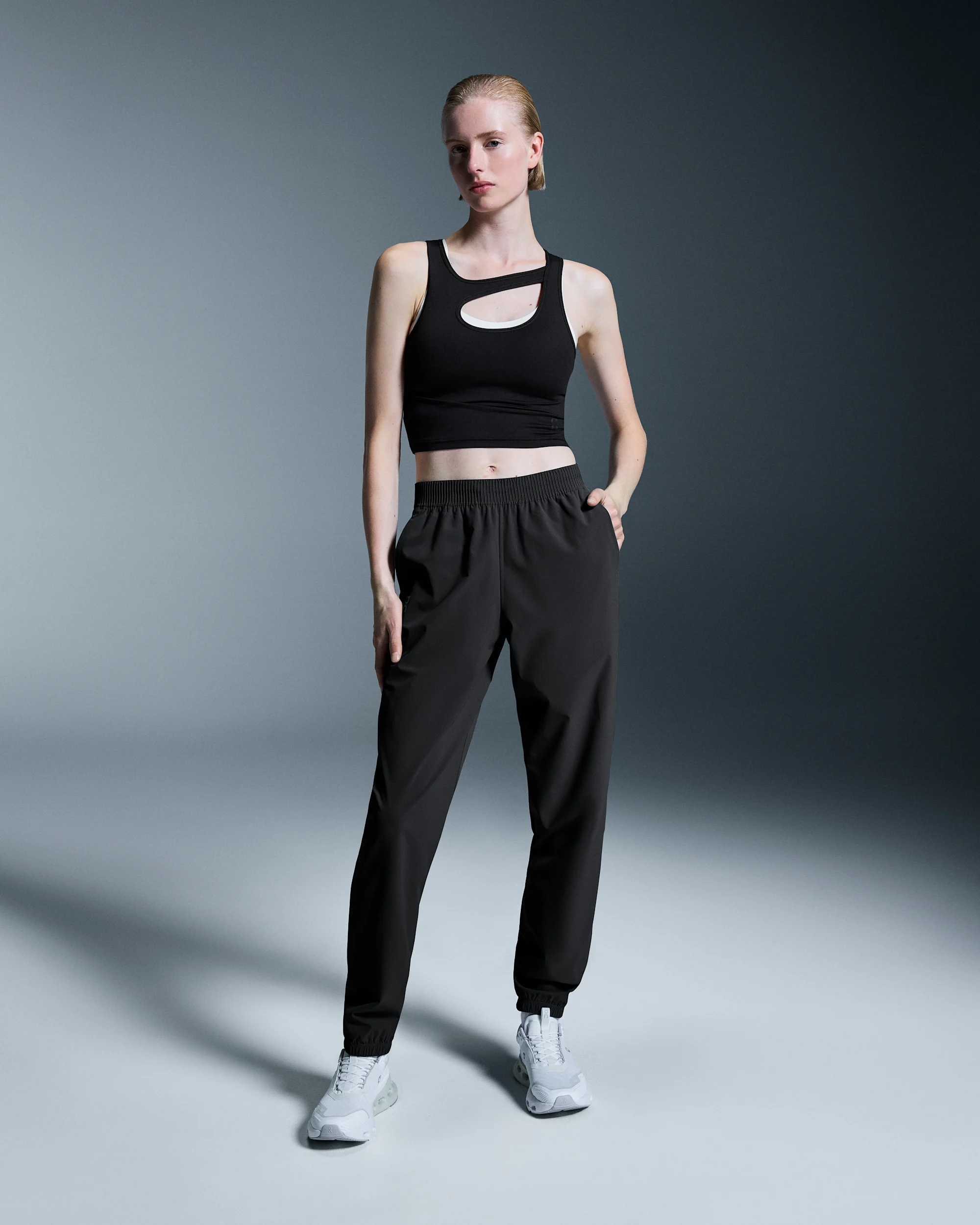 Women's Focus Pants Black - thumbnail 3