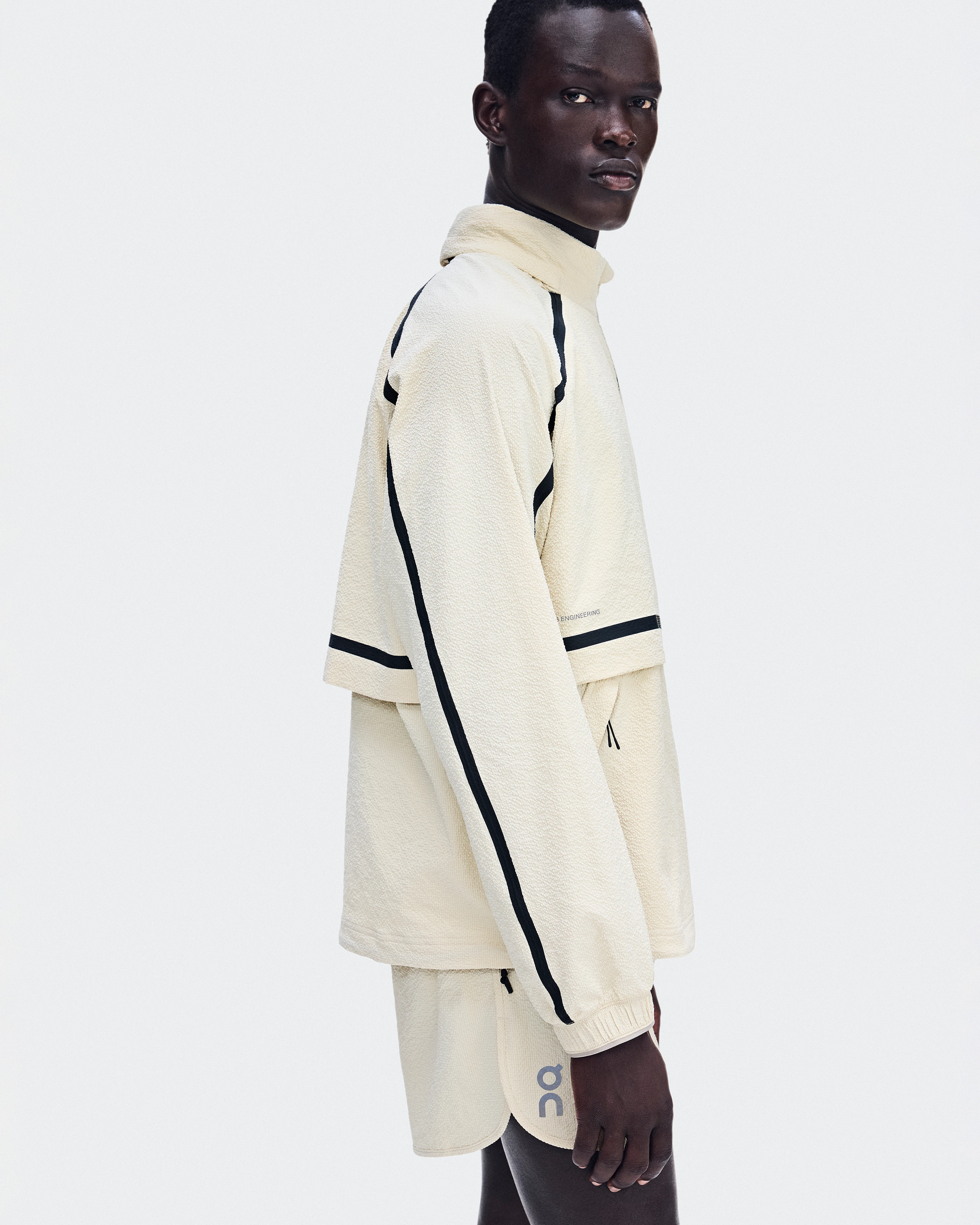 On Performance Volt Jacket Hare Men Jackets