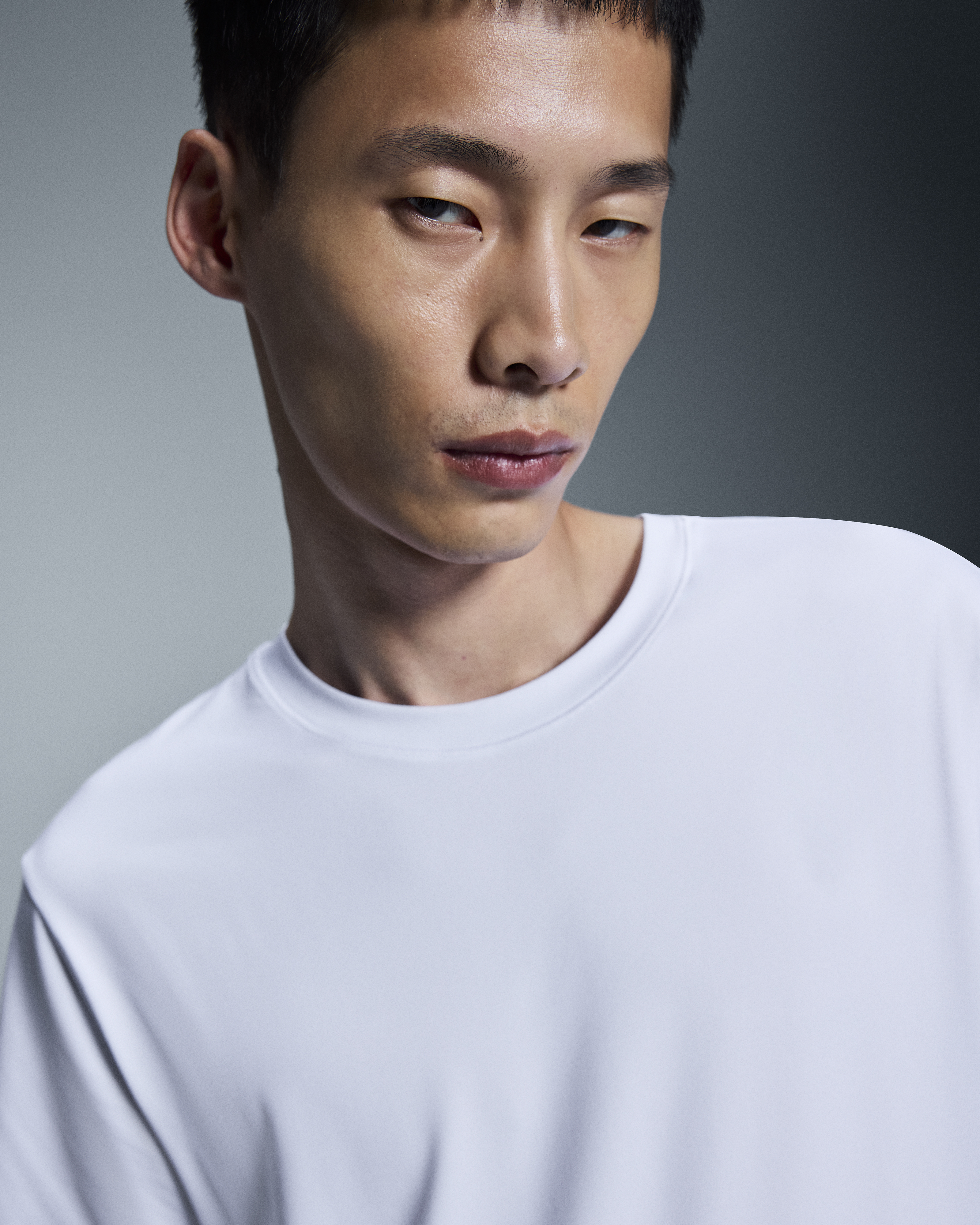 ★GOAL STUDIO★ ESSENTIAL SCRIPT TEEOFF WHITE G5MTS101OWT Men's Studio-T | White | On United States
