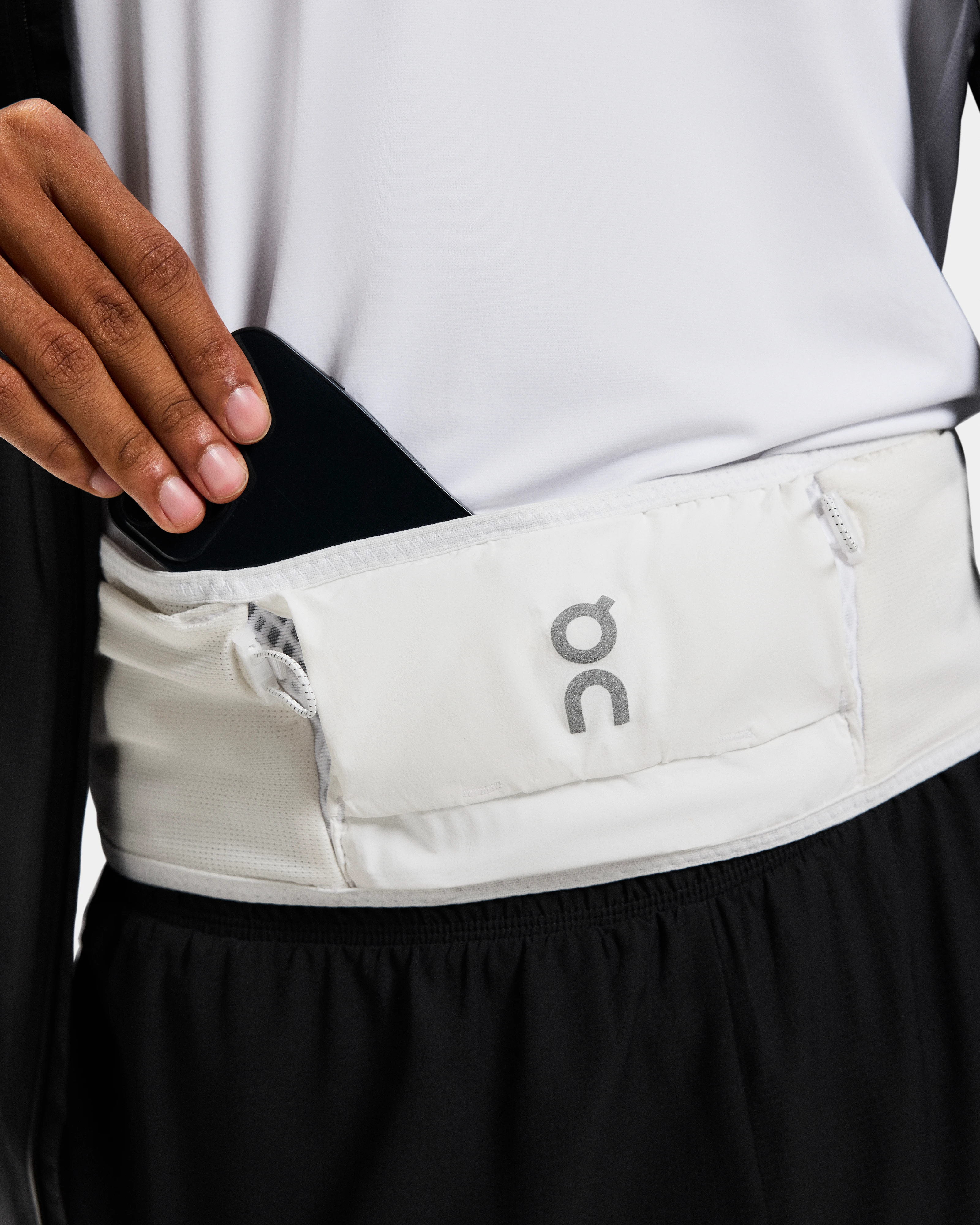 On Ultra Belt 2L White Unisex Belts