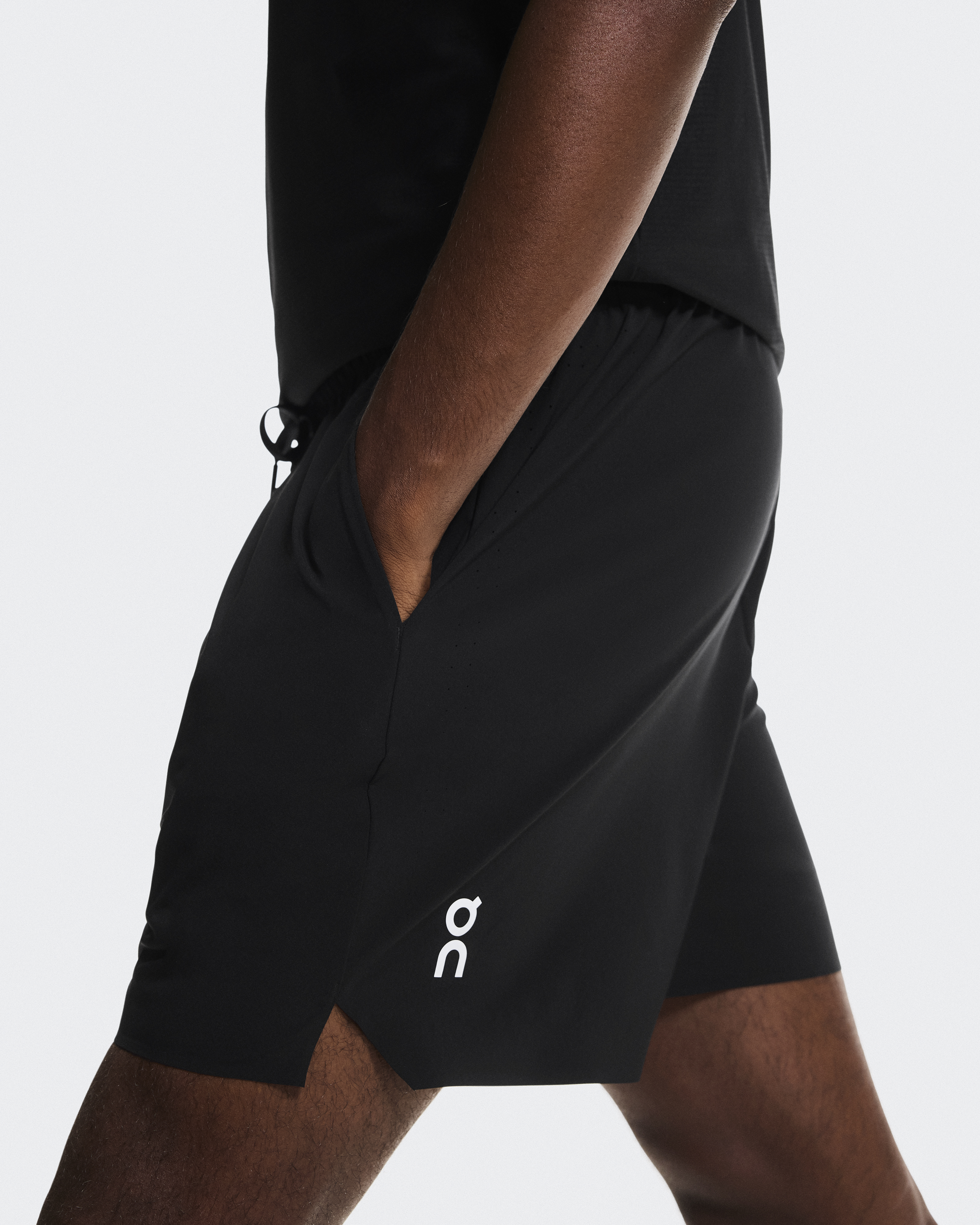 ON Court Shorts ブラック M Men's Court Shorts | Black | On United States