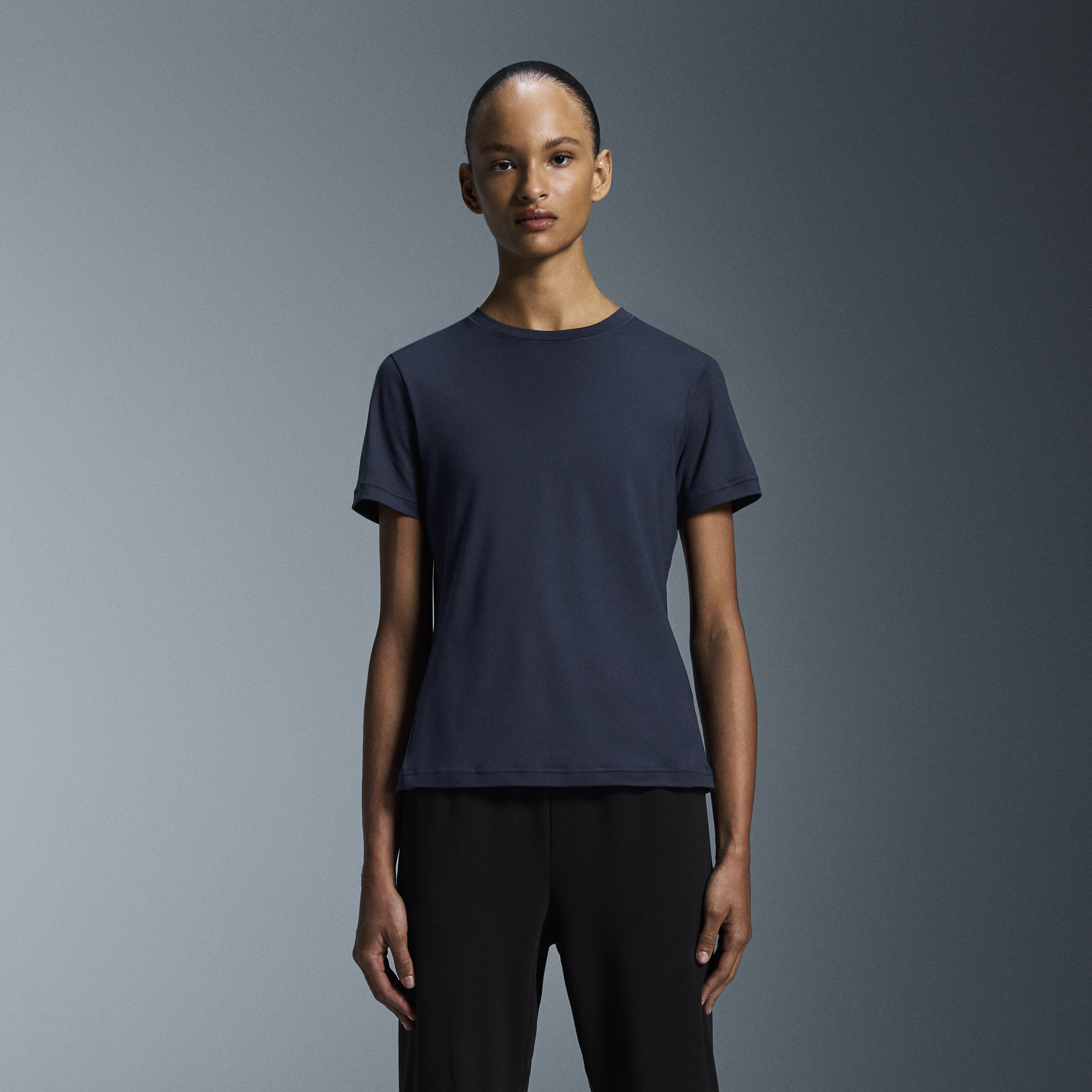 Studio-T Short-Sleeve Shirt in Navy