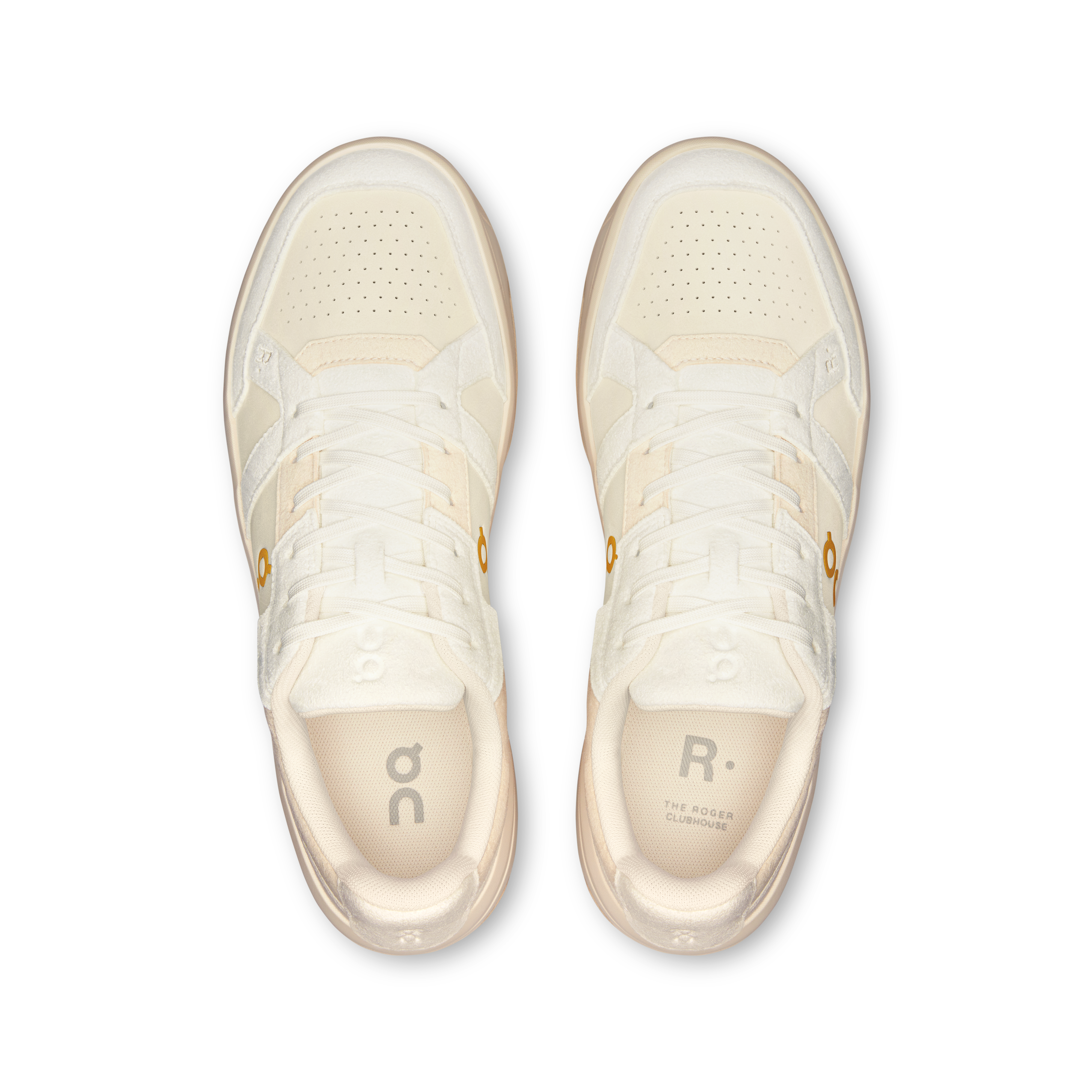 On THE ROGER Clubhouse Ace Ivory & Dew Men Tennis Shoes