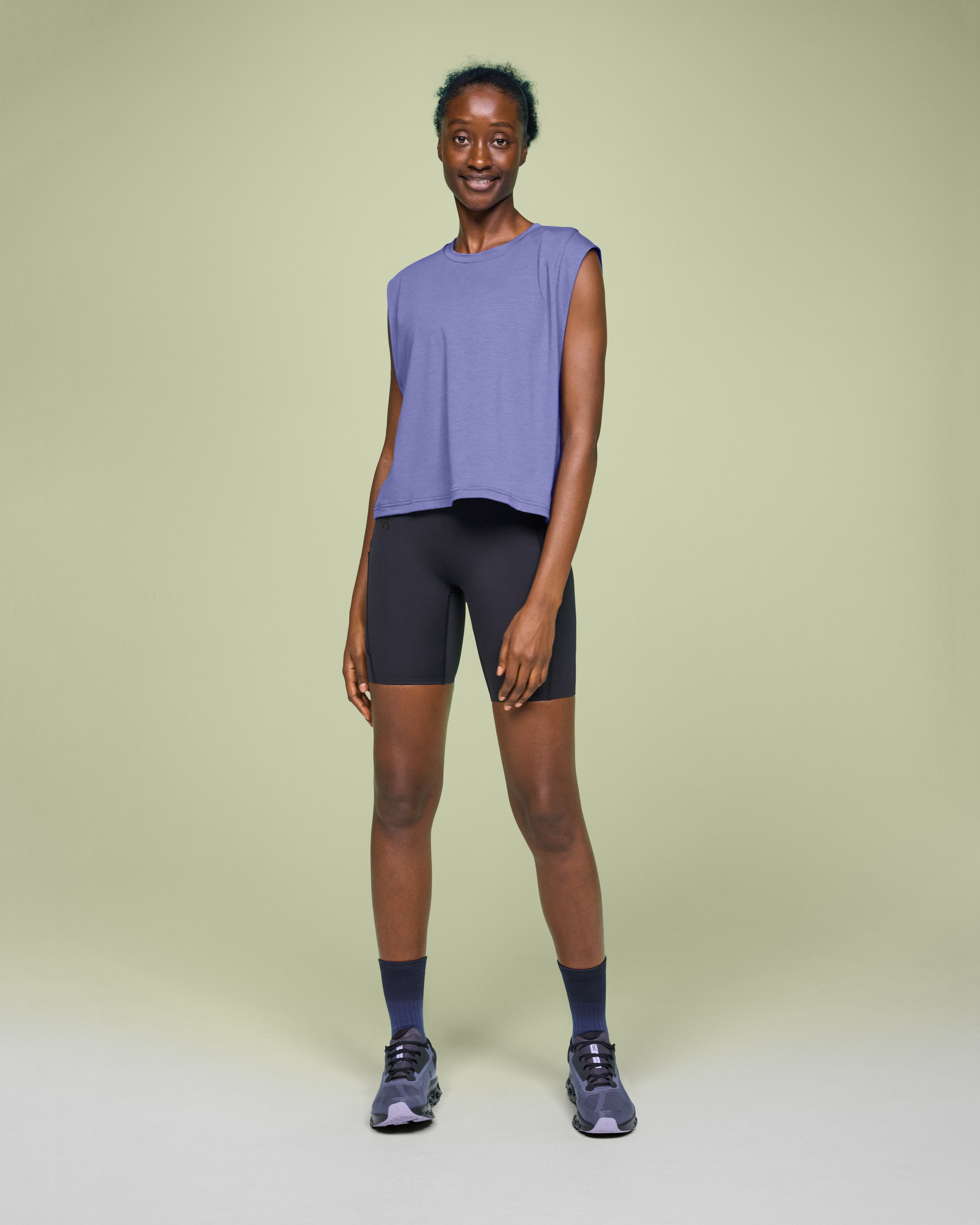 Focus Crop: Lightweight Women's Crop Top for All-Day Wear