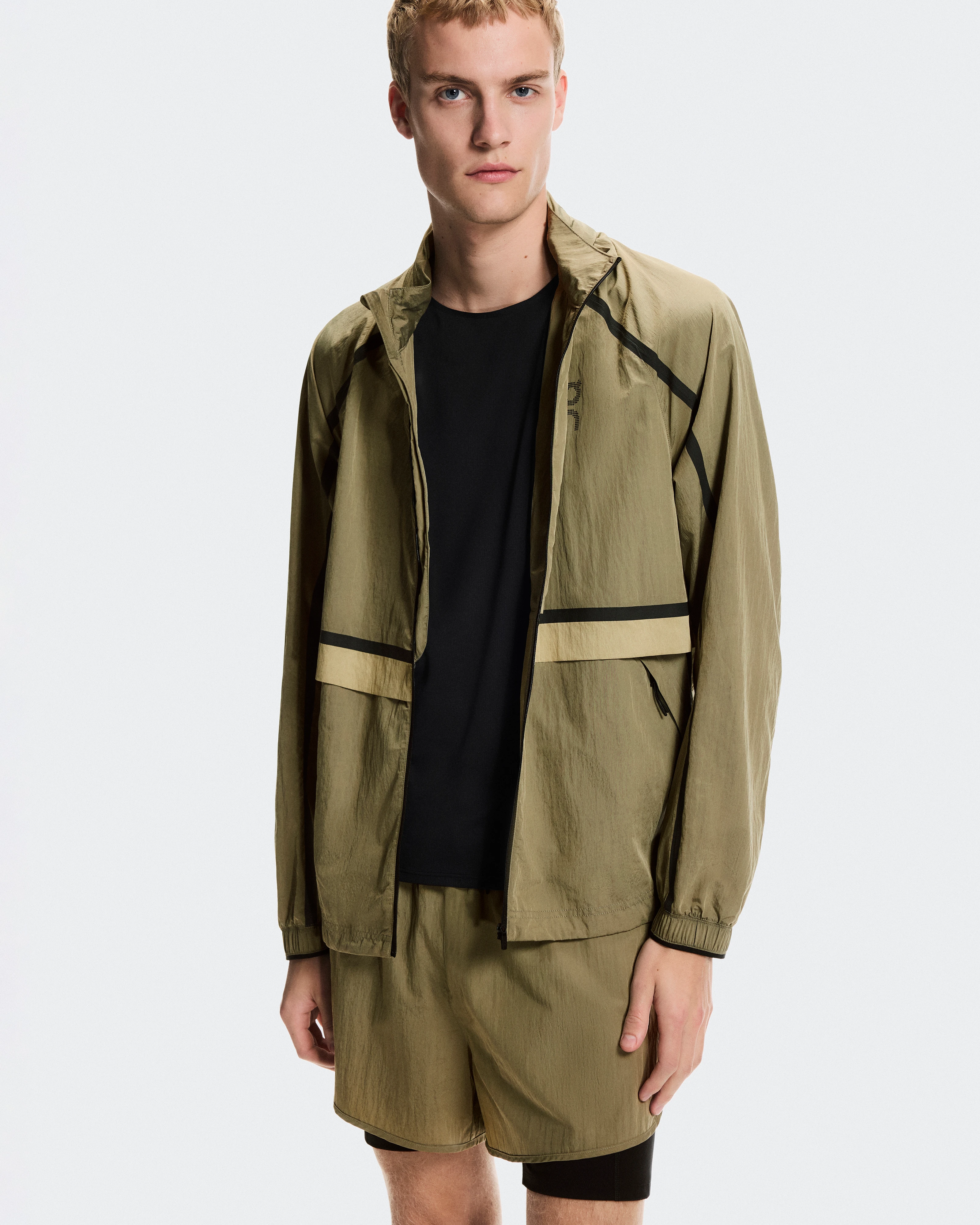 On Performance Volt Jacket Safari Hombre Chaquetas