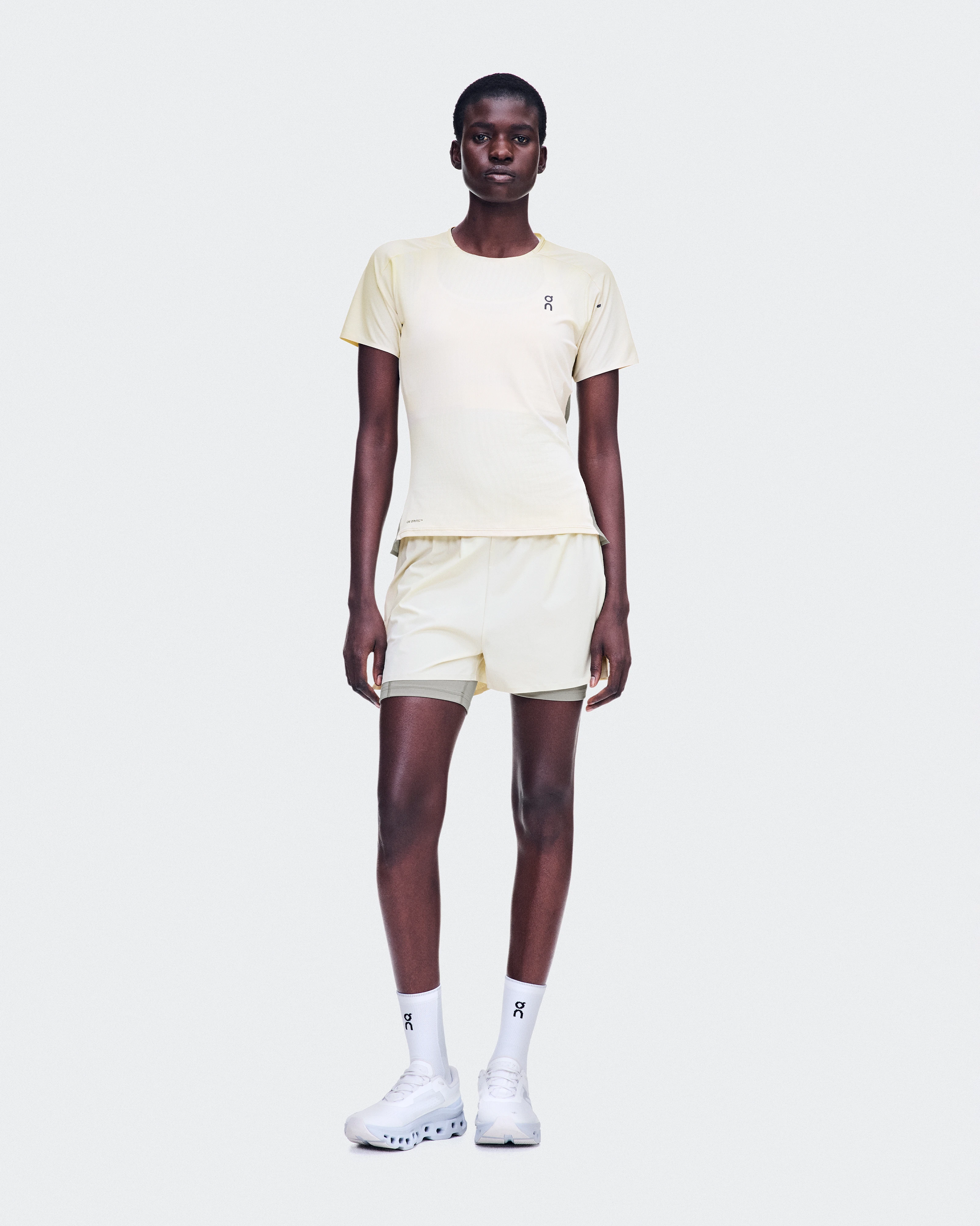 On 3" Performance 2/1 Shorts Hare & Brume Women Shorts