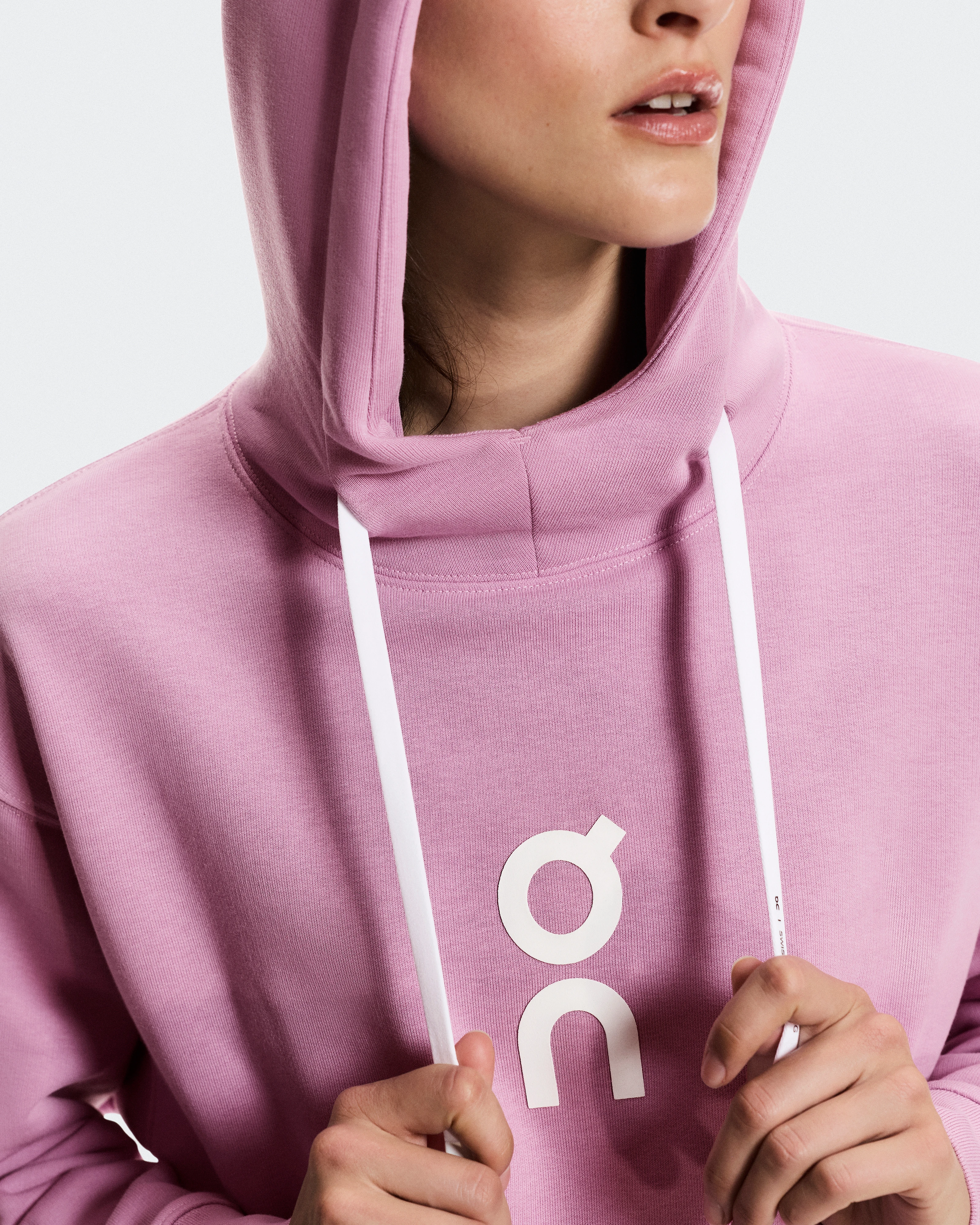 On Club Hoodie Sakura Women Hoodies and sweatshirts