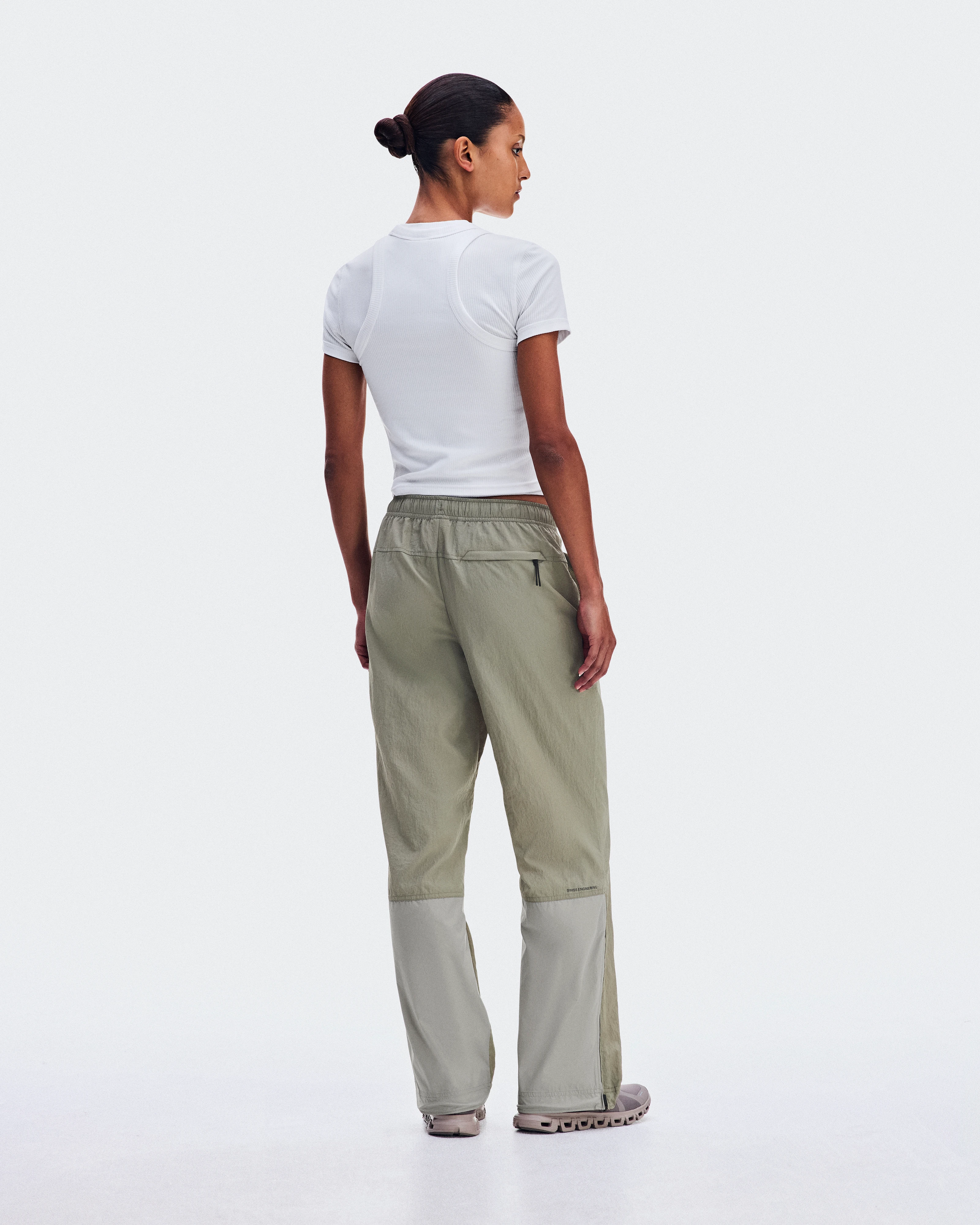 On All-Day Track Pants Vetiver & Brume Women – Elevated essential Pants