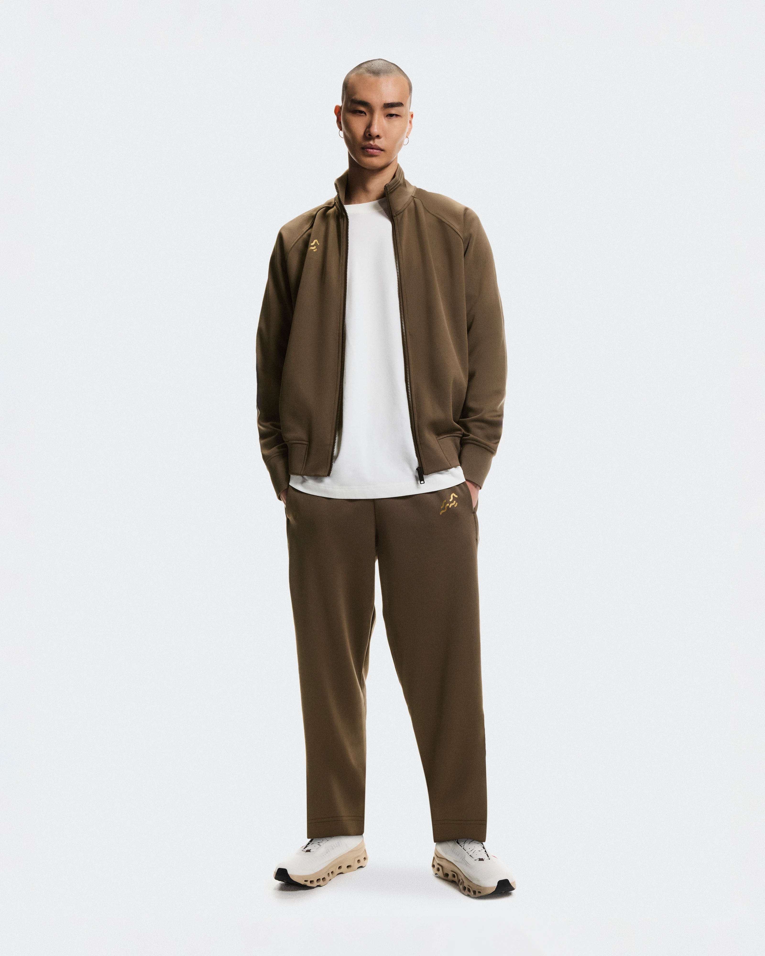 On Track Pants Year of the Horse Grizzly Homme Pantalons