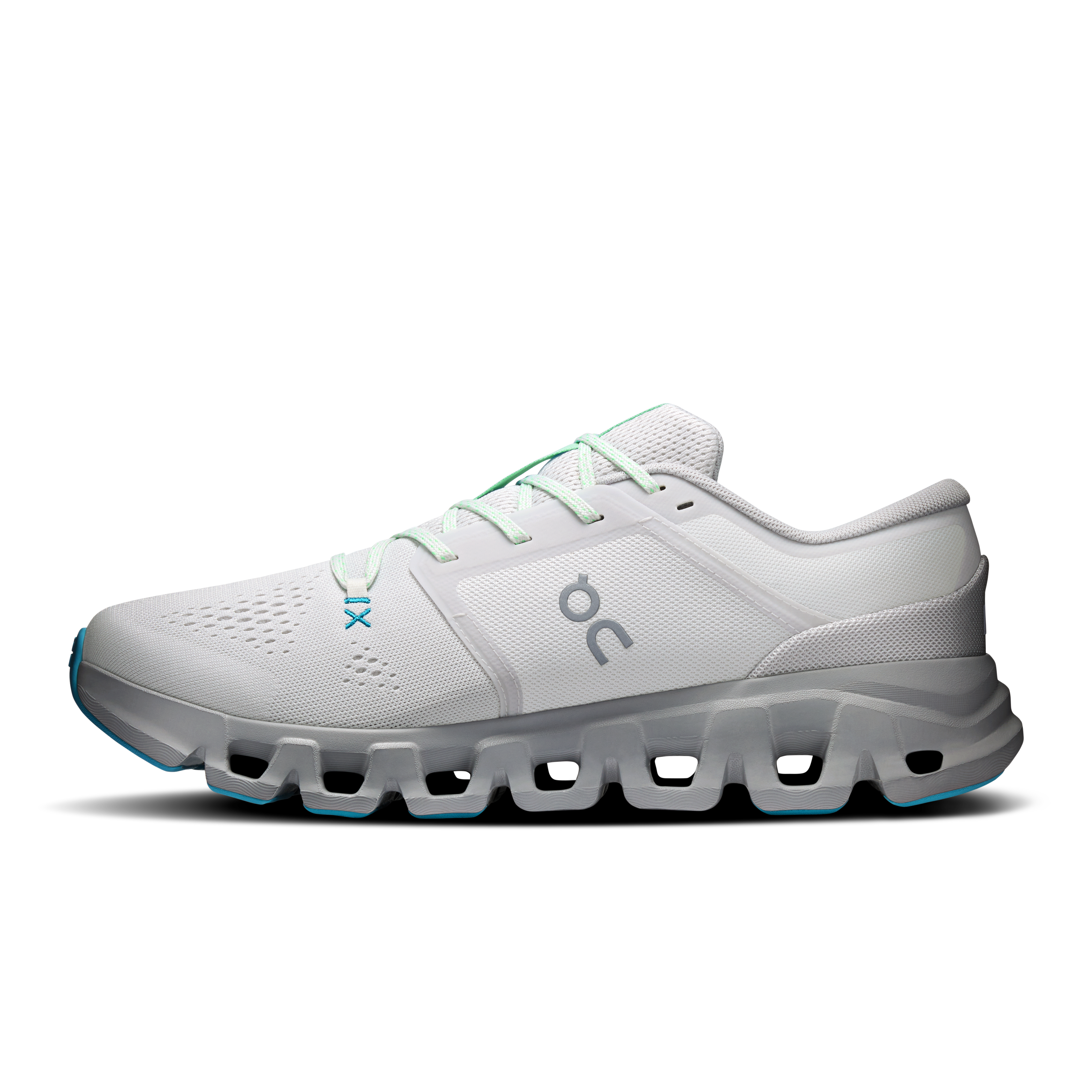 On Cloud X 5 Frost & Alloy Masculino Vida ativa Tênis