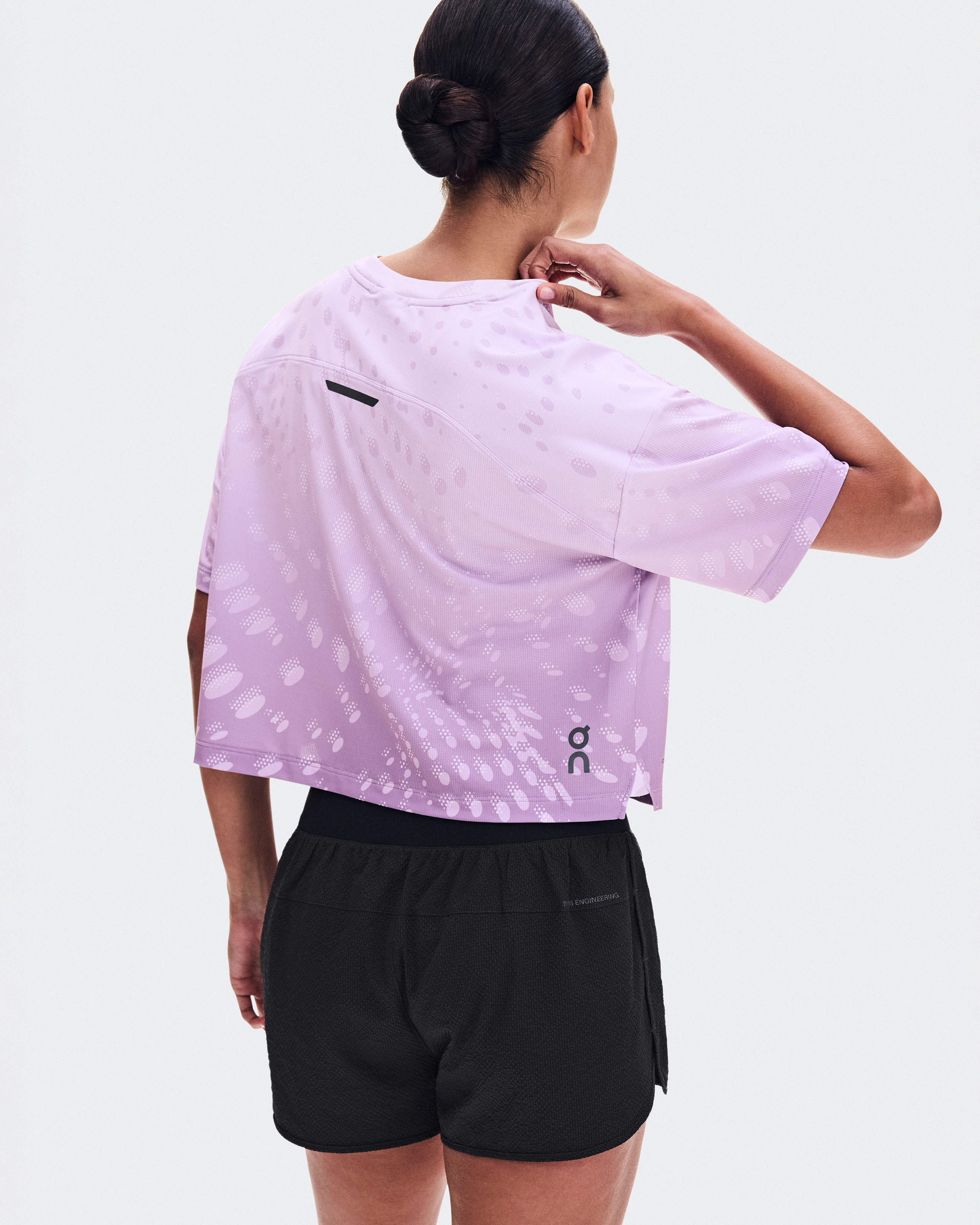 On Performance Volt-T Verbana ウィメンズ トップス＆Tシャツ