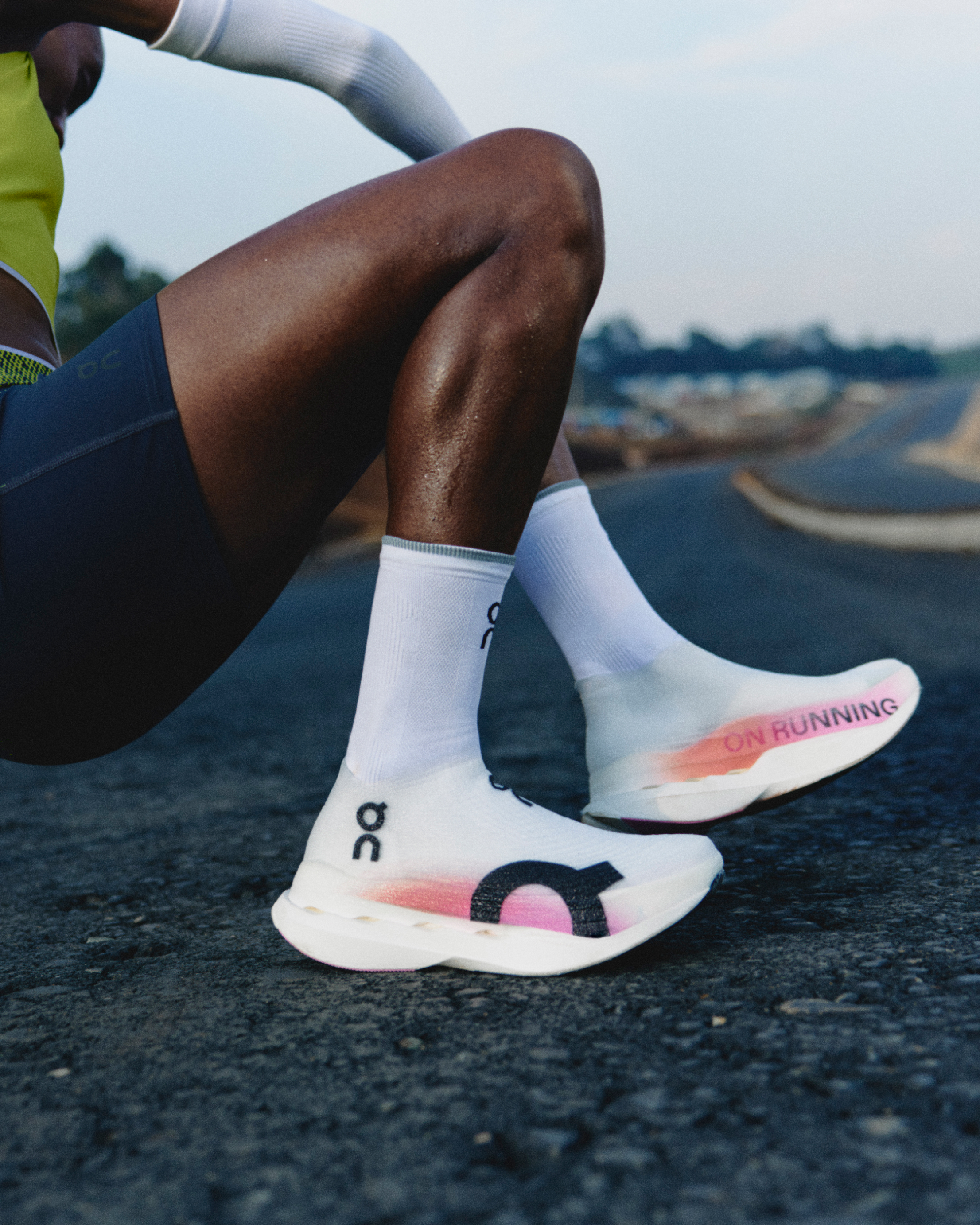Cloudboom Strike LS | White & Pink | On United States