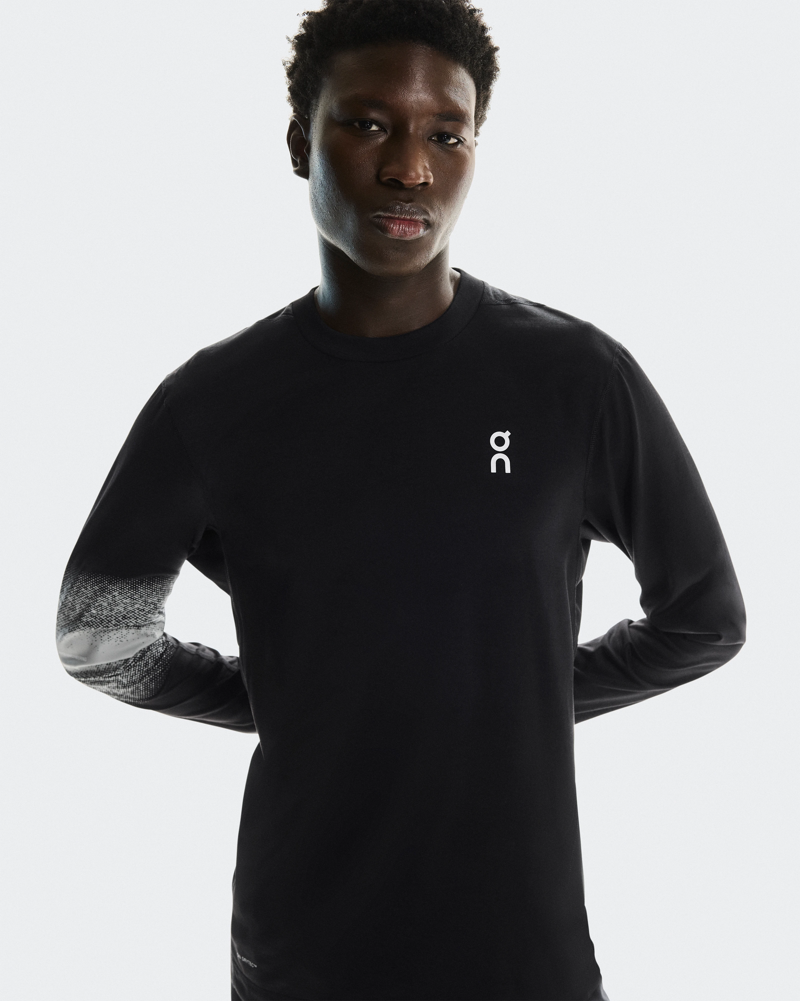 On Train Long-T Graphic Black Men Tops and t-shirts