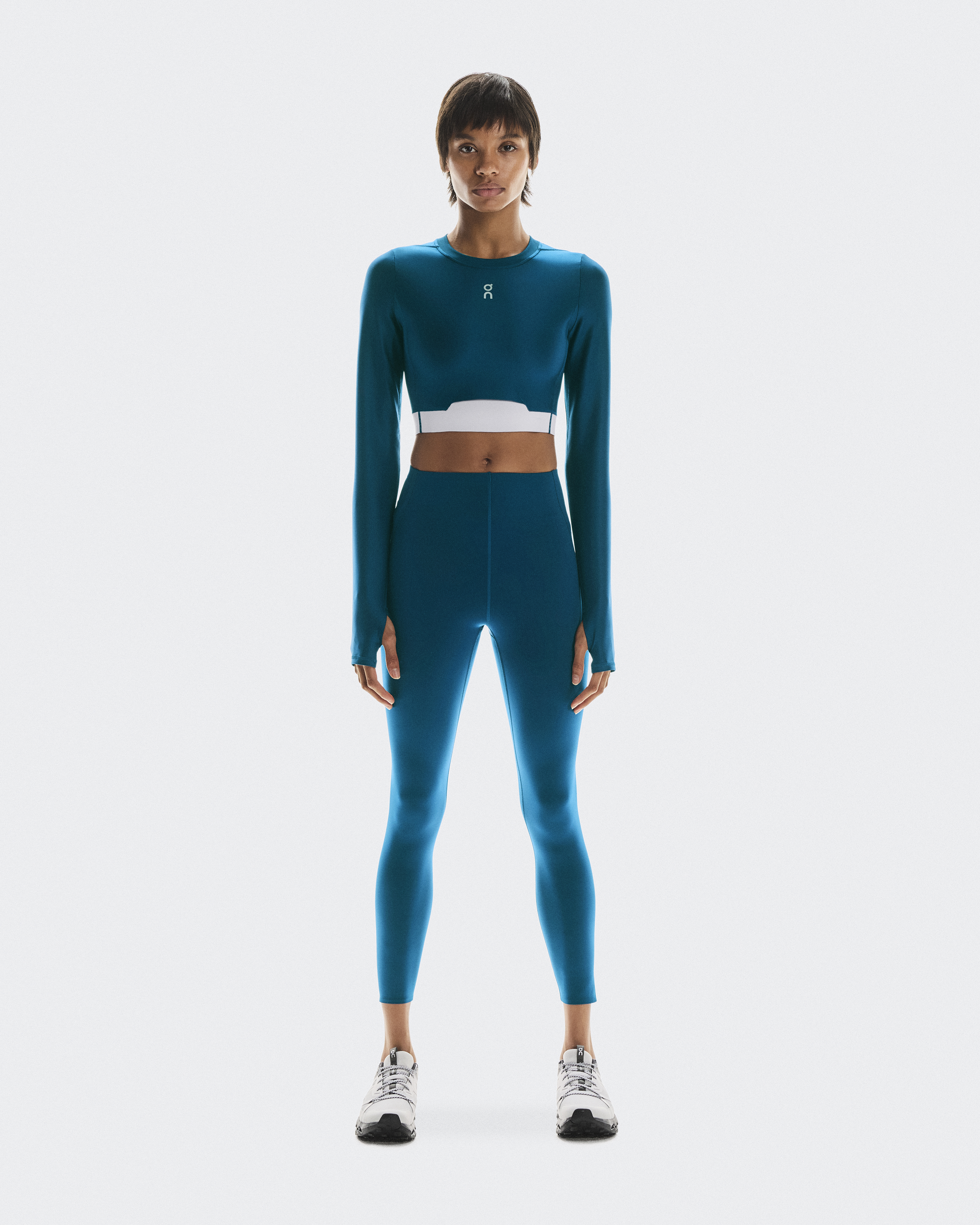 On Women's Train Long Sleeve Crop Long-Sleeve Shirt in Tempest, Size: Large, Polyamide/Mesh