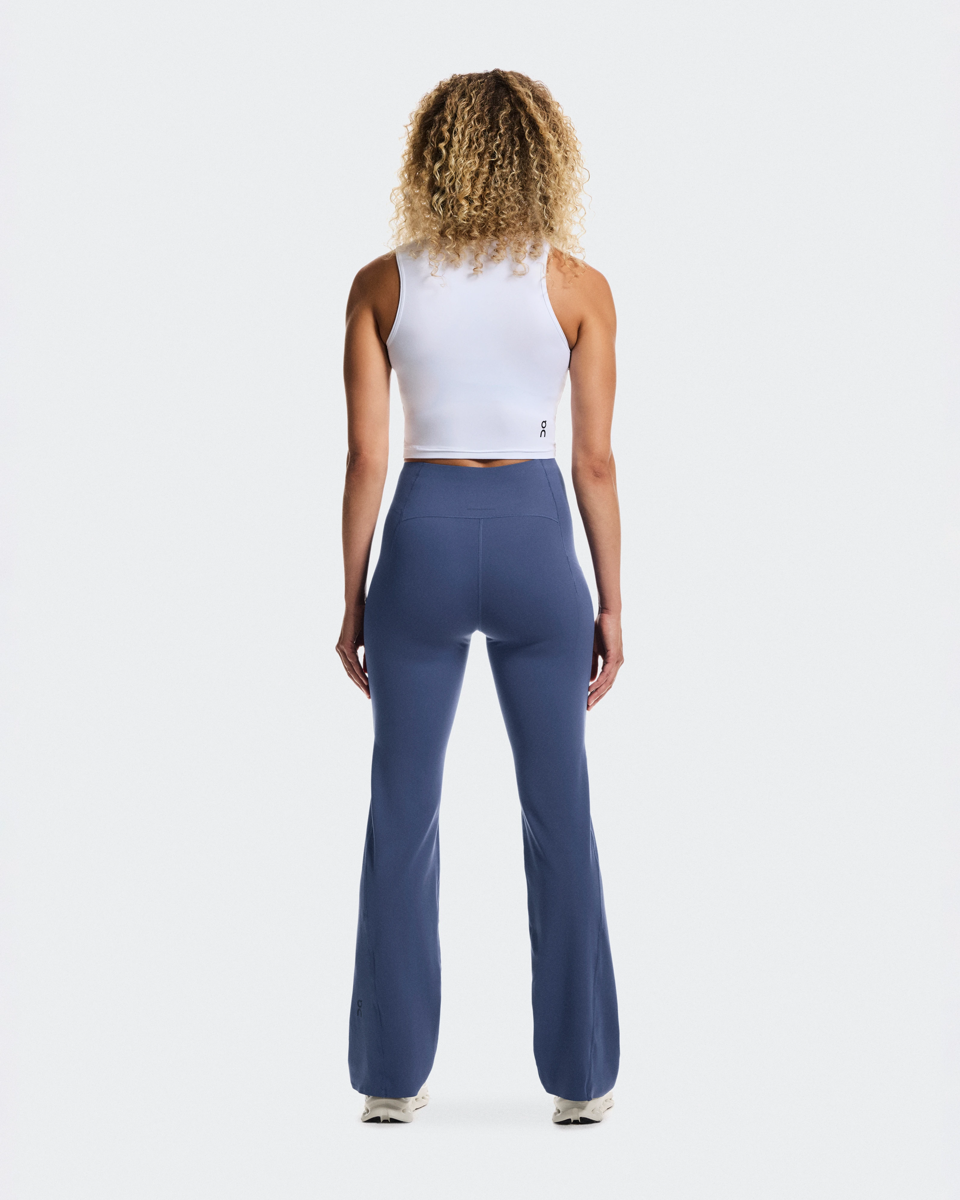 On Studio Flared Tights 32" Acai Women Tights