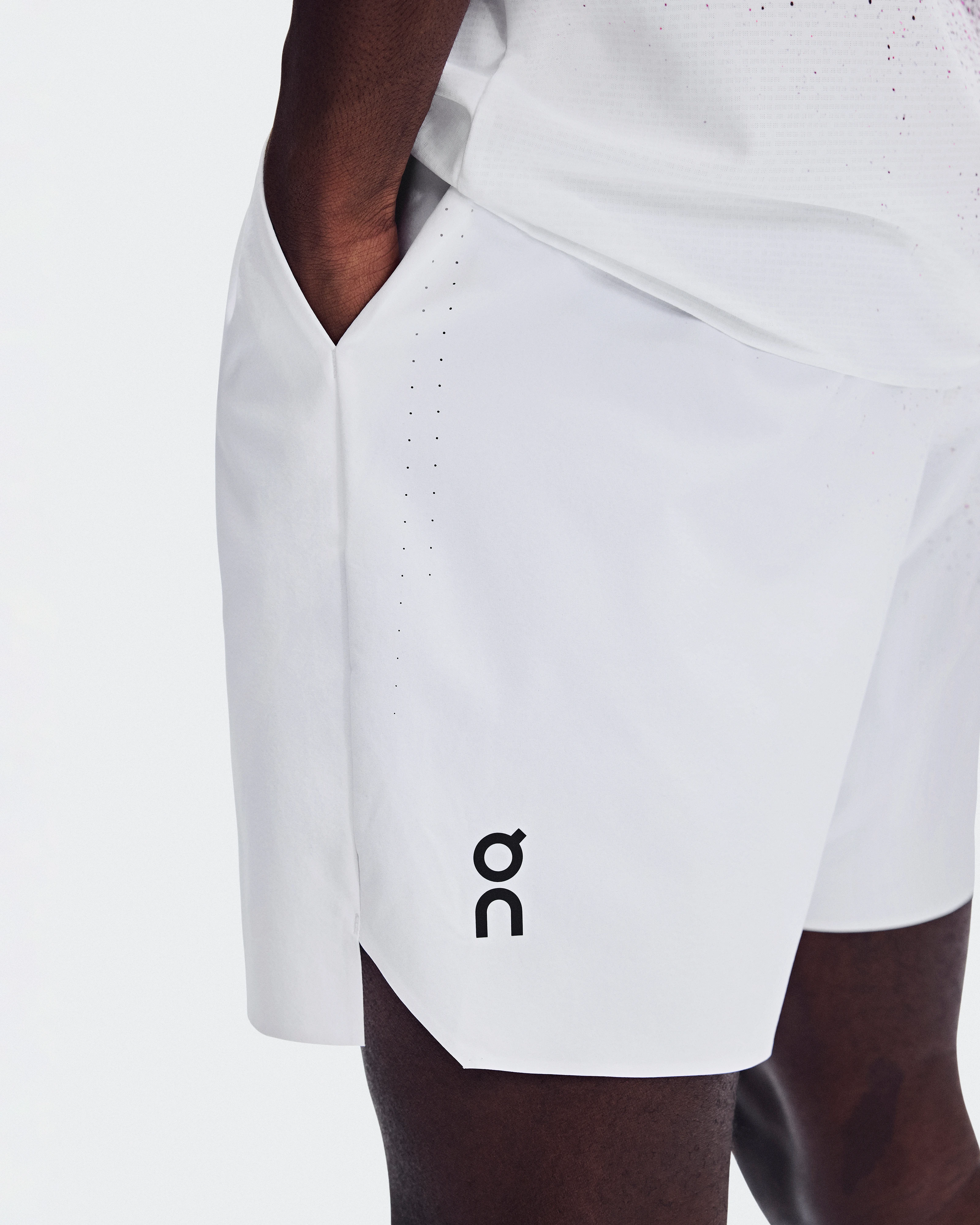 On 7" Court Shorts Fade Nebula & White Men Shorts