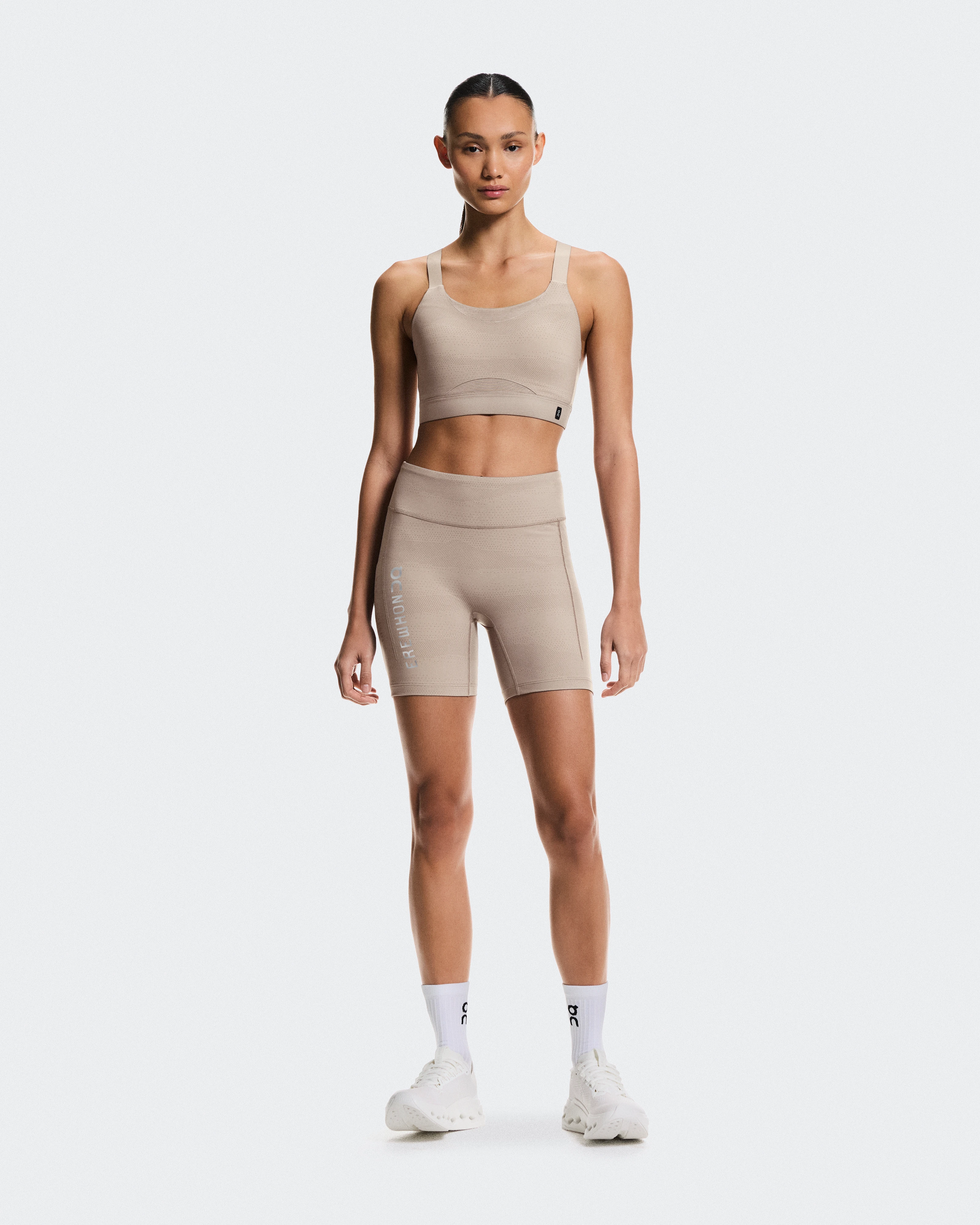 On Short Tights Erewhon Cinder & Ash Women Tights