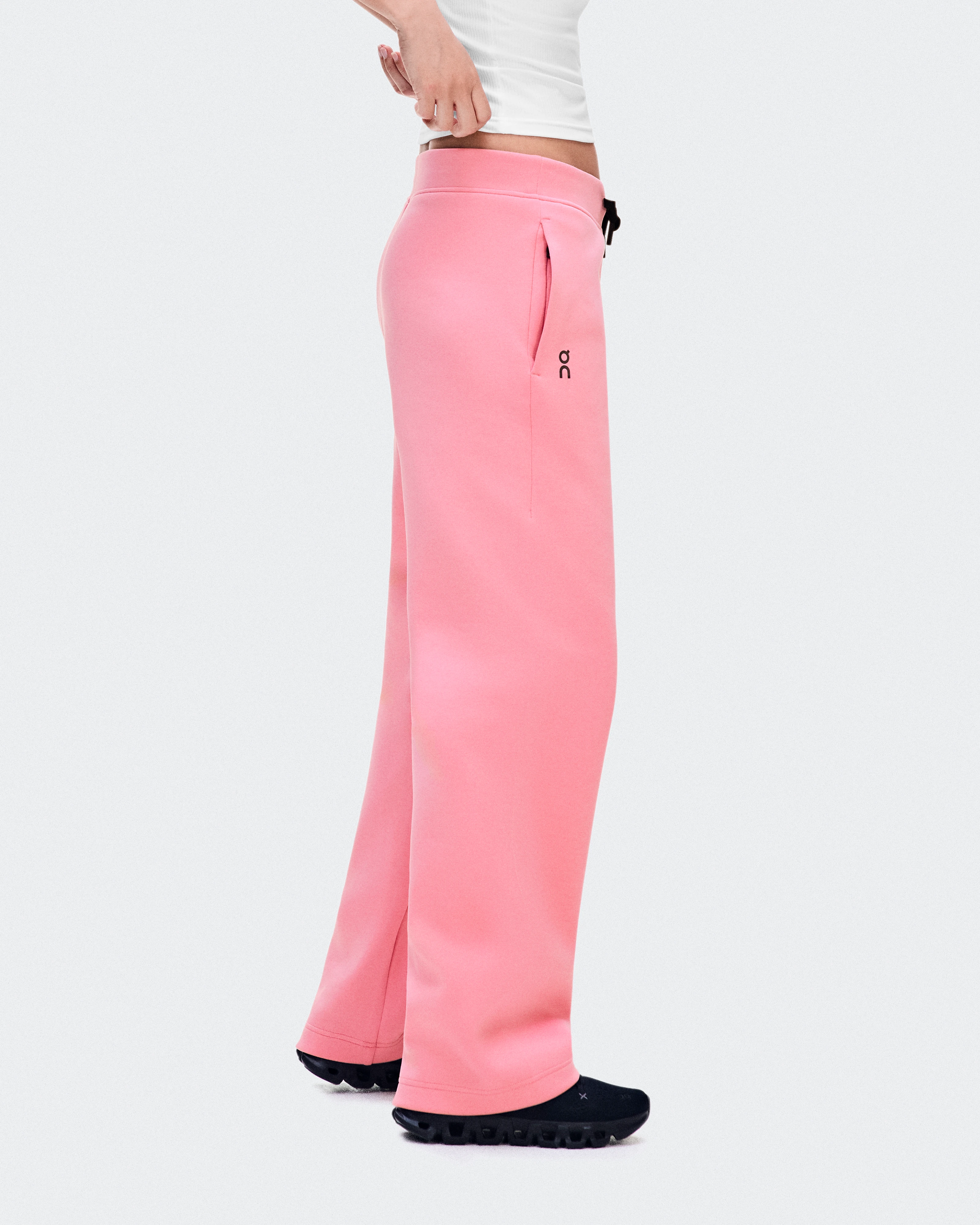 On Focus Tech Sweatpants Magnolia Donna Pantaloni