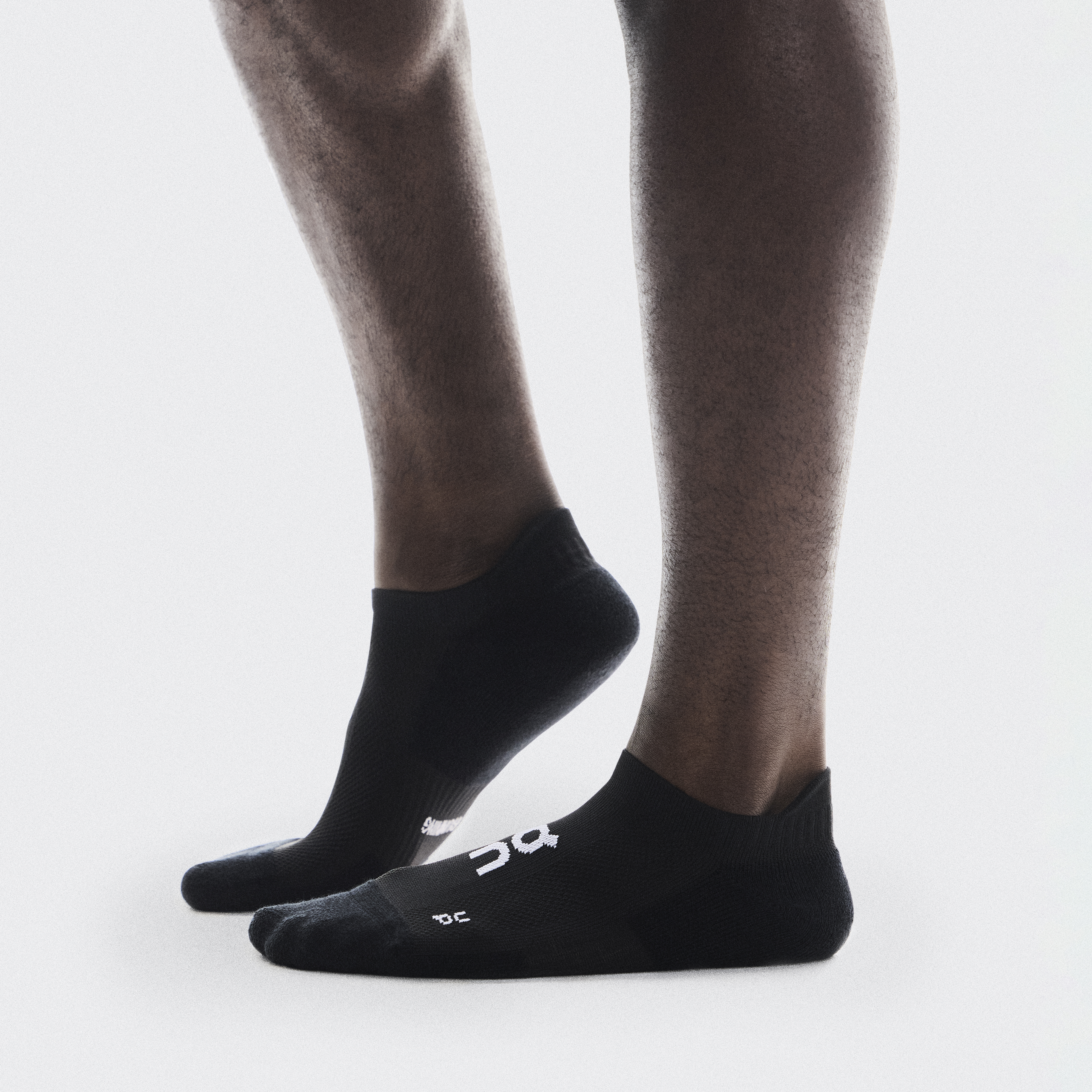 Core Run Sock Low 2P in Black