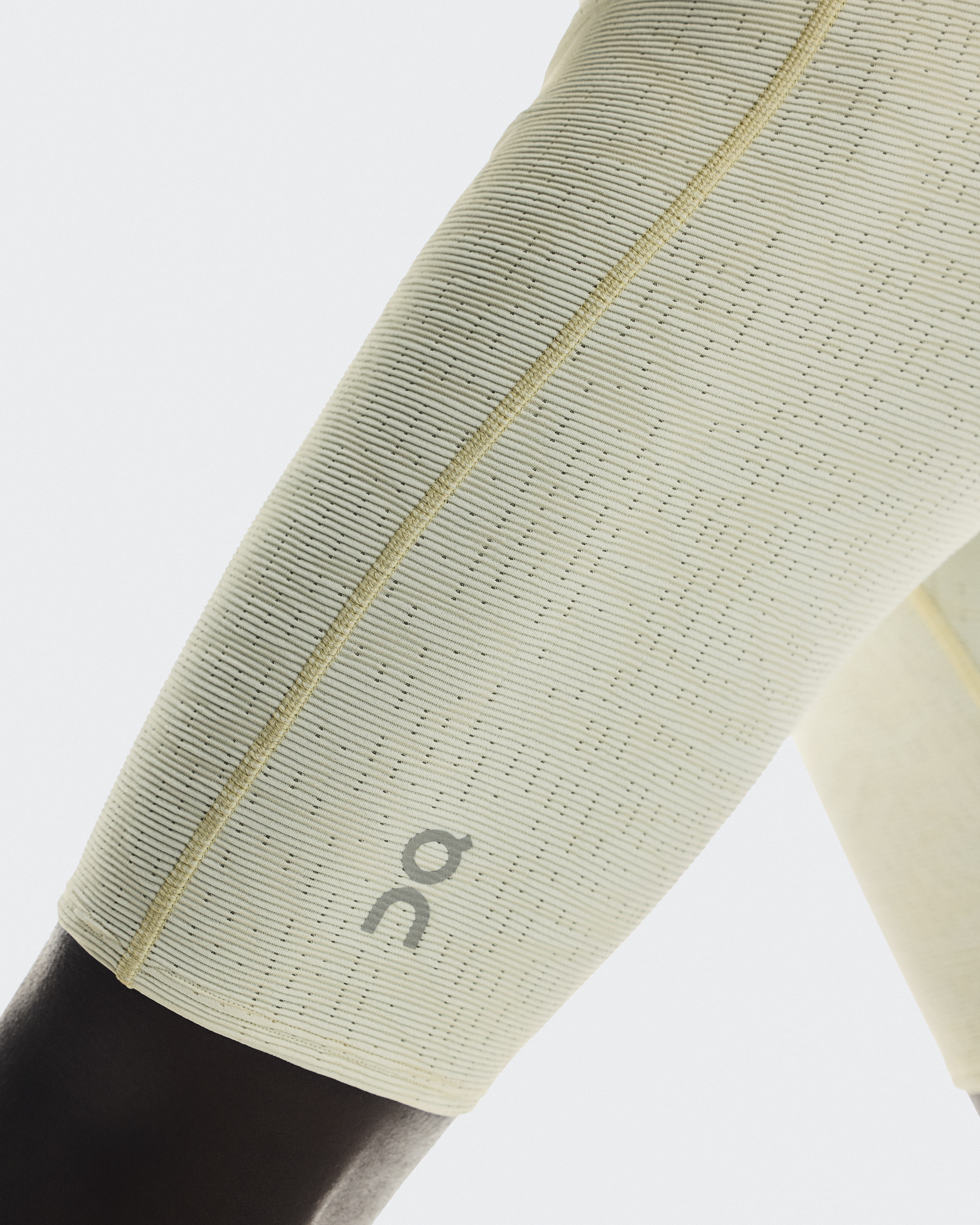 Men's Pace Tights Short | Beige | On United States