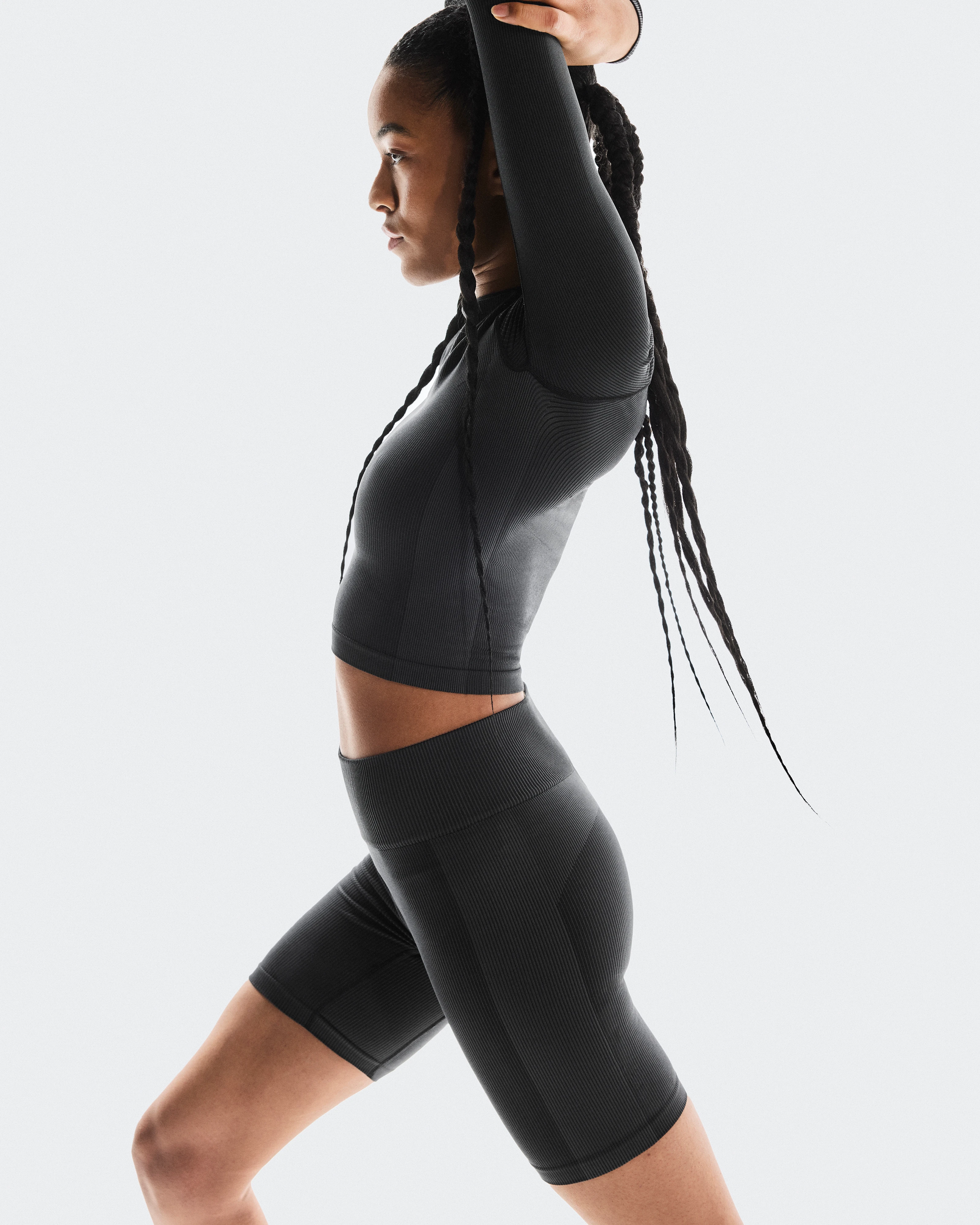 On Seamless Shorts LOEWE Black Women Shorts
