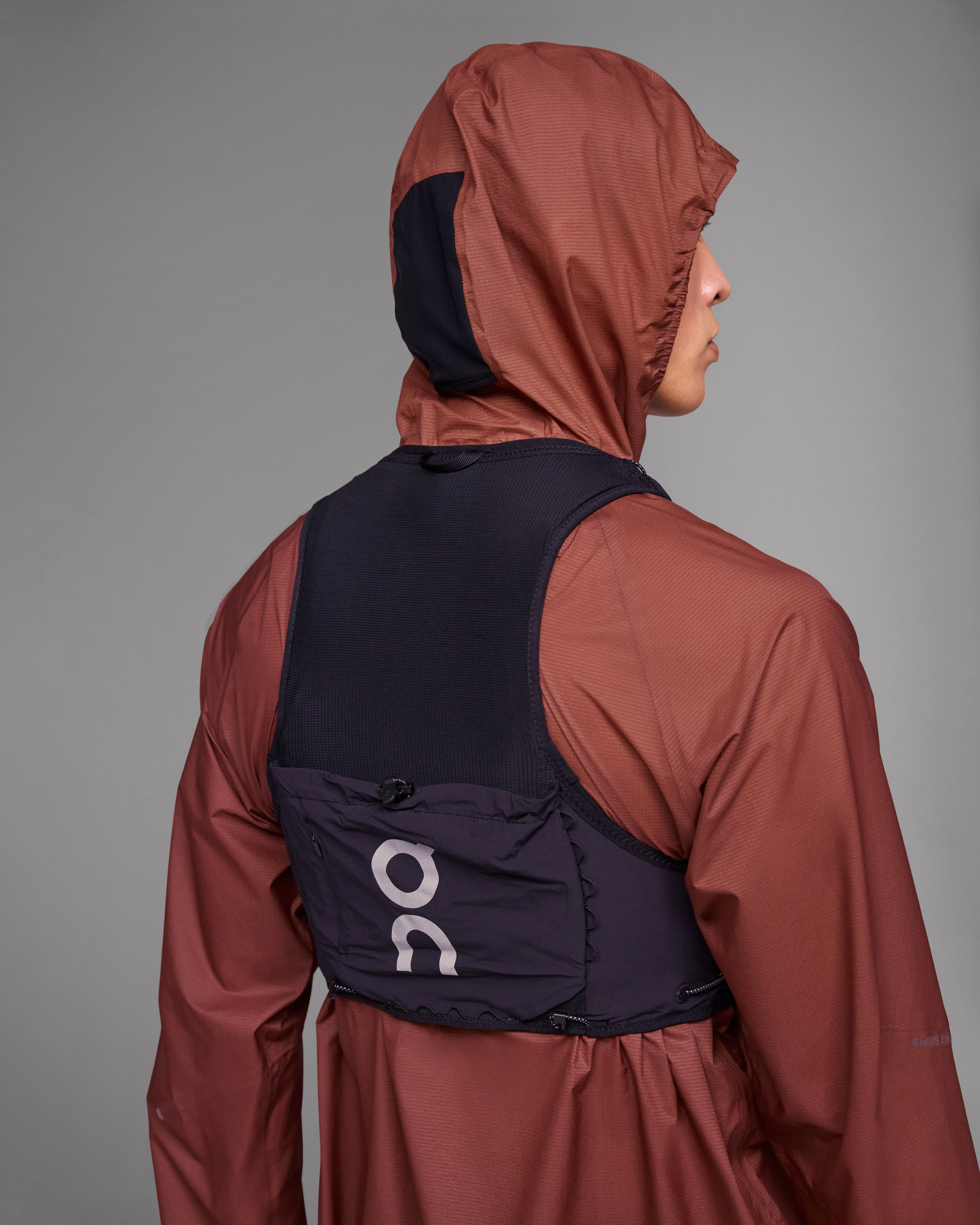 On Soft Flask 500ml Translucent & Black Unisex Flasks