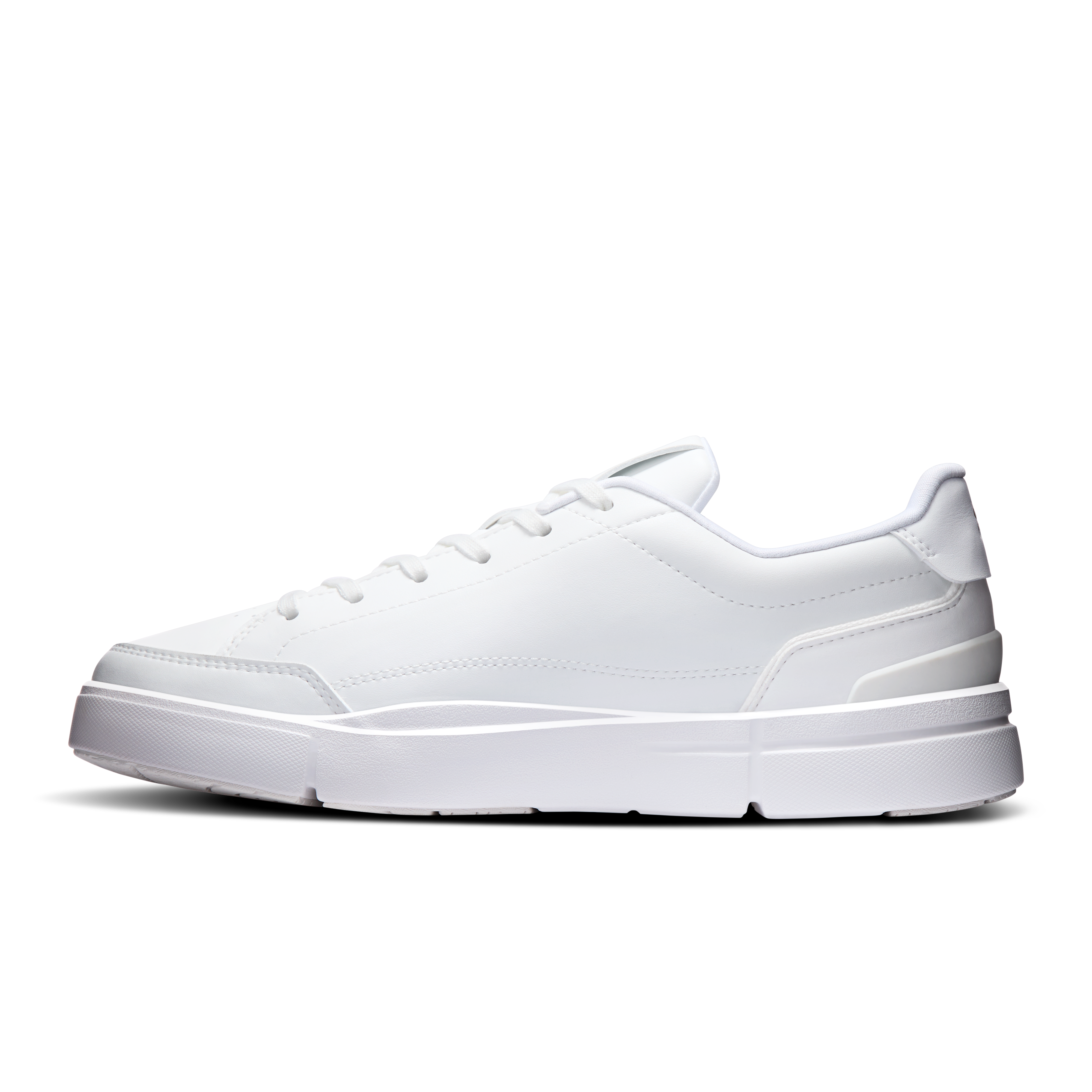 On THE ROGER Centre Court White & White Women Active life Shoes
