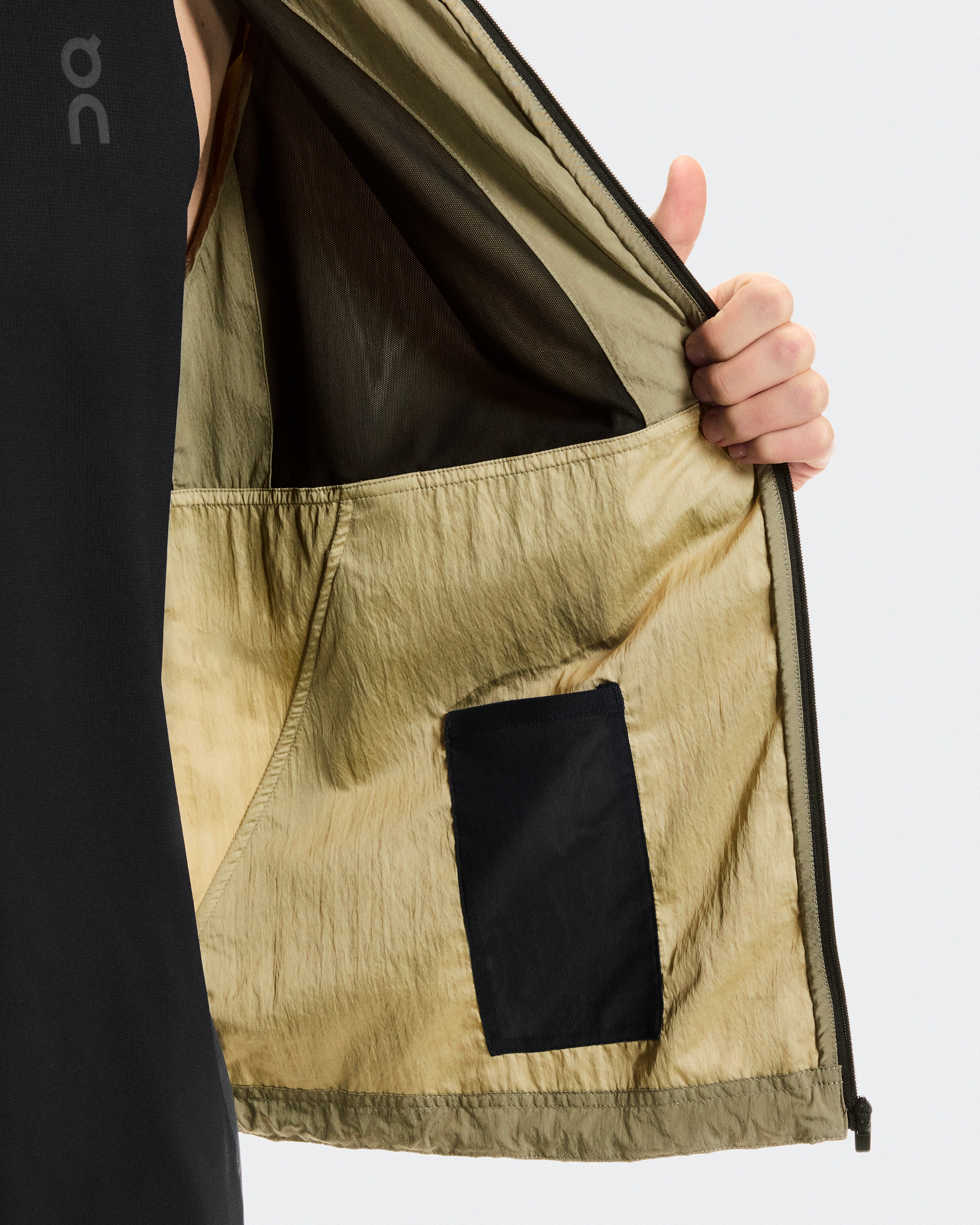 On Performance Volt Jacket Safari Hombre Chaquetas