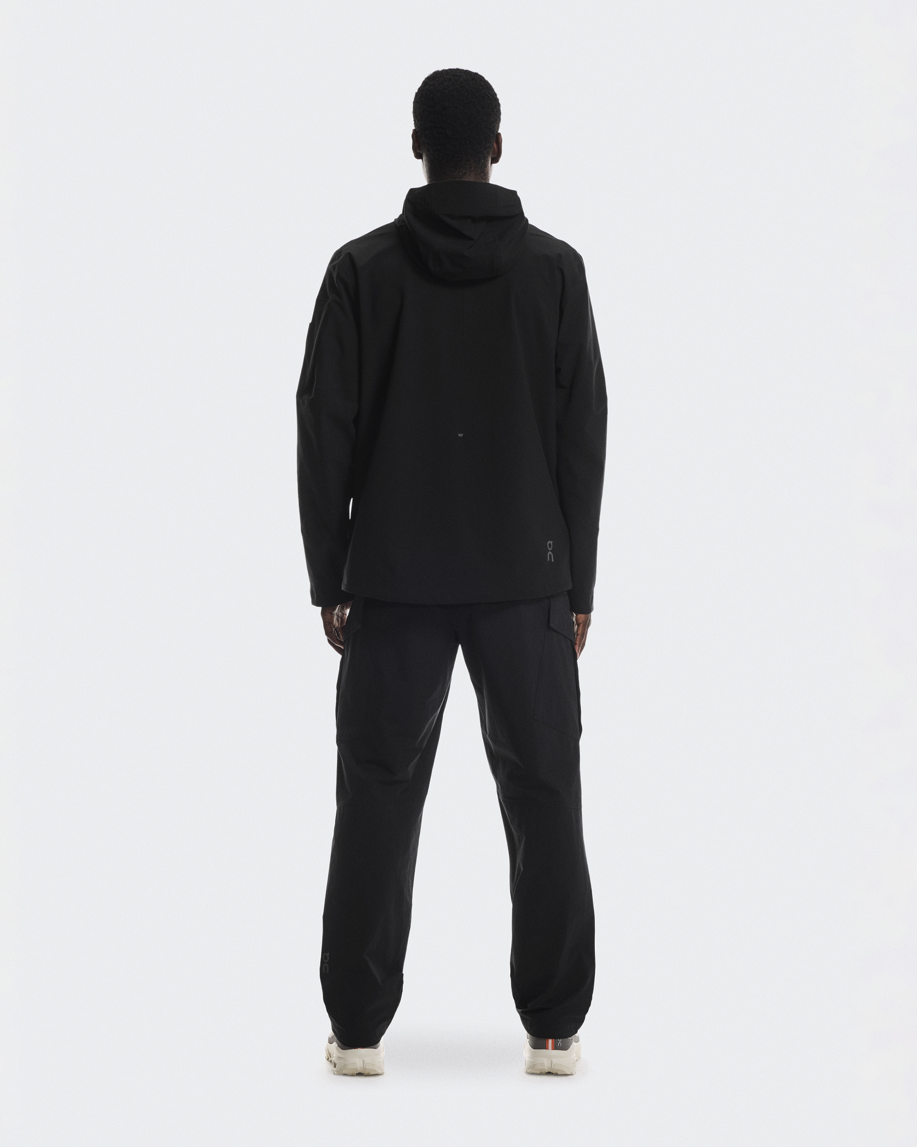 A.P.C. ワイトレックテラトトラウサ VIAJKF08420 AAD Men's Trek Jacket | On Japan