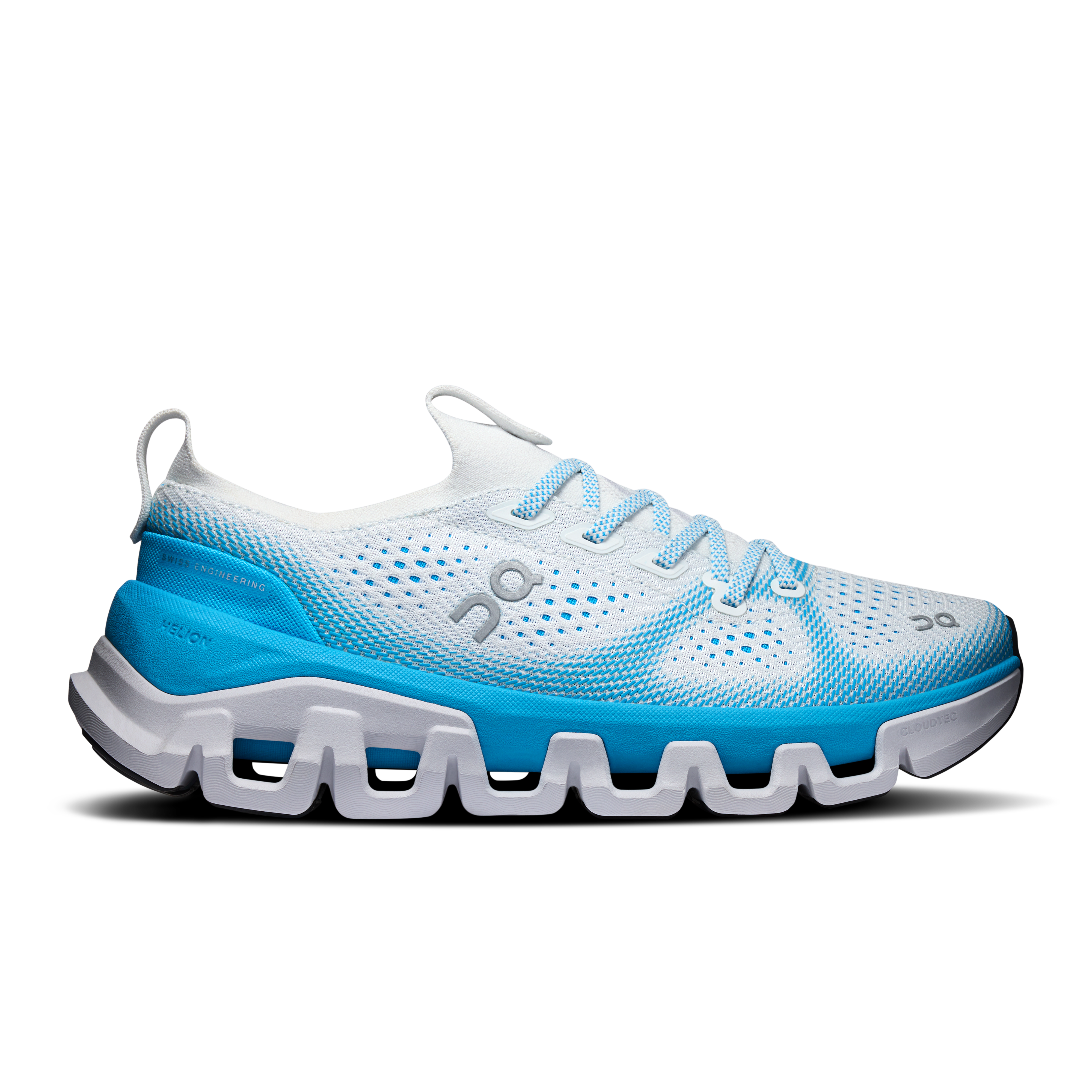 Cloud X Tempo Gym Shoe in Ivory/Isle