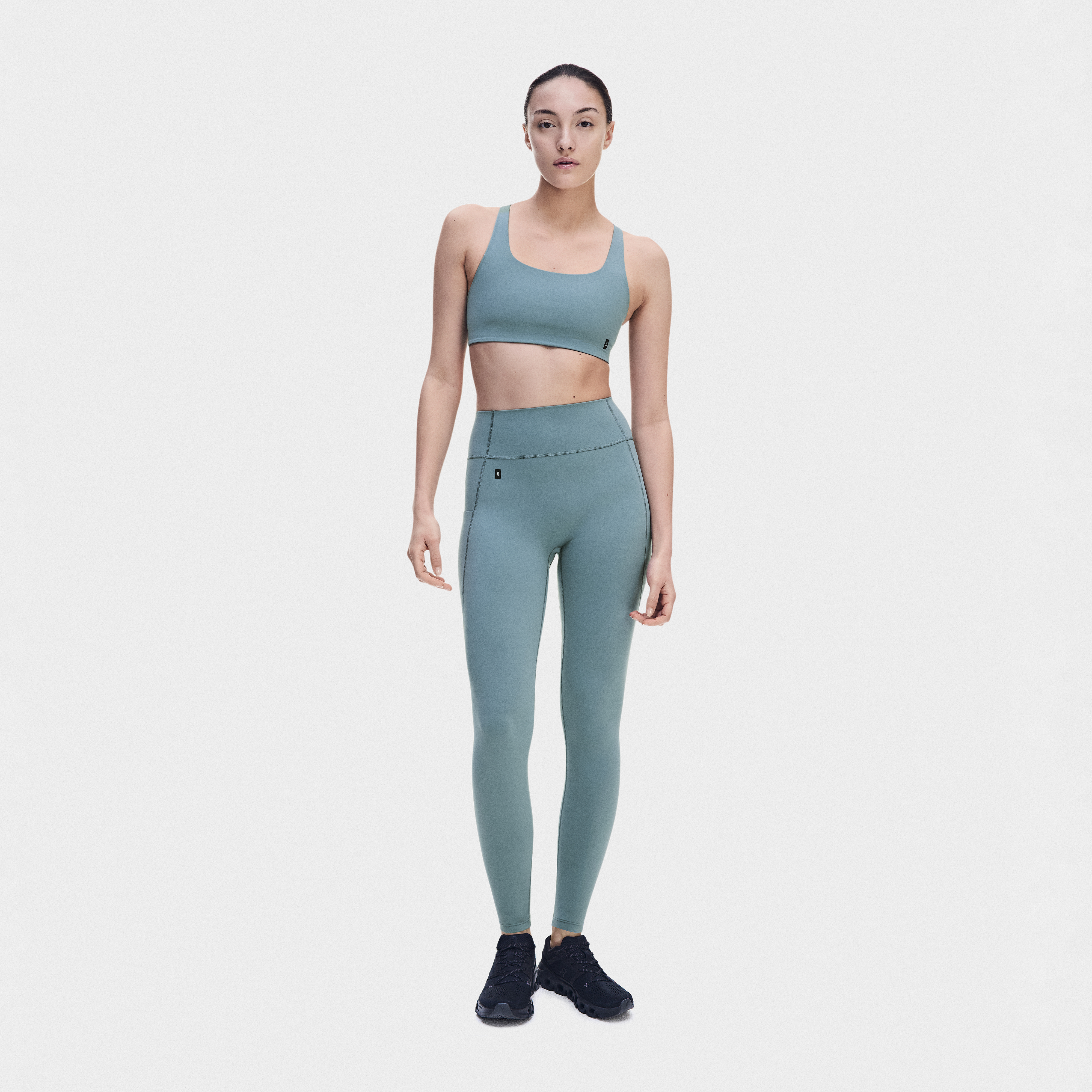Studio Leggings Tights in Agave