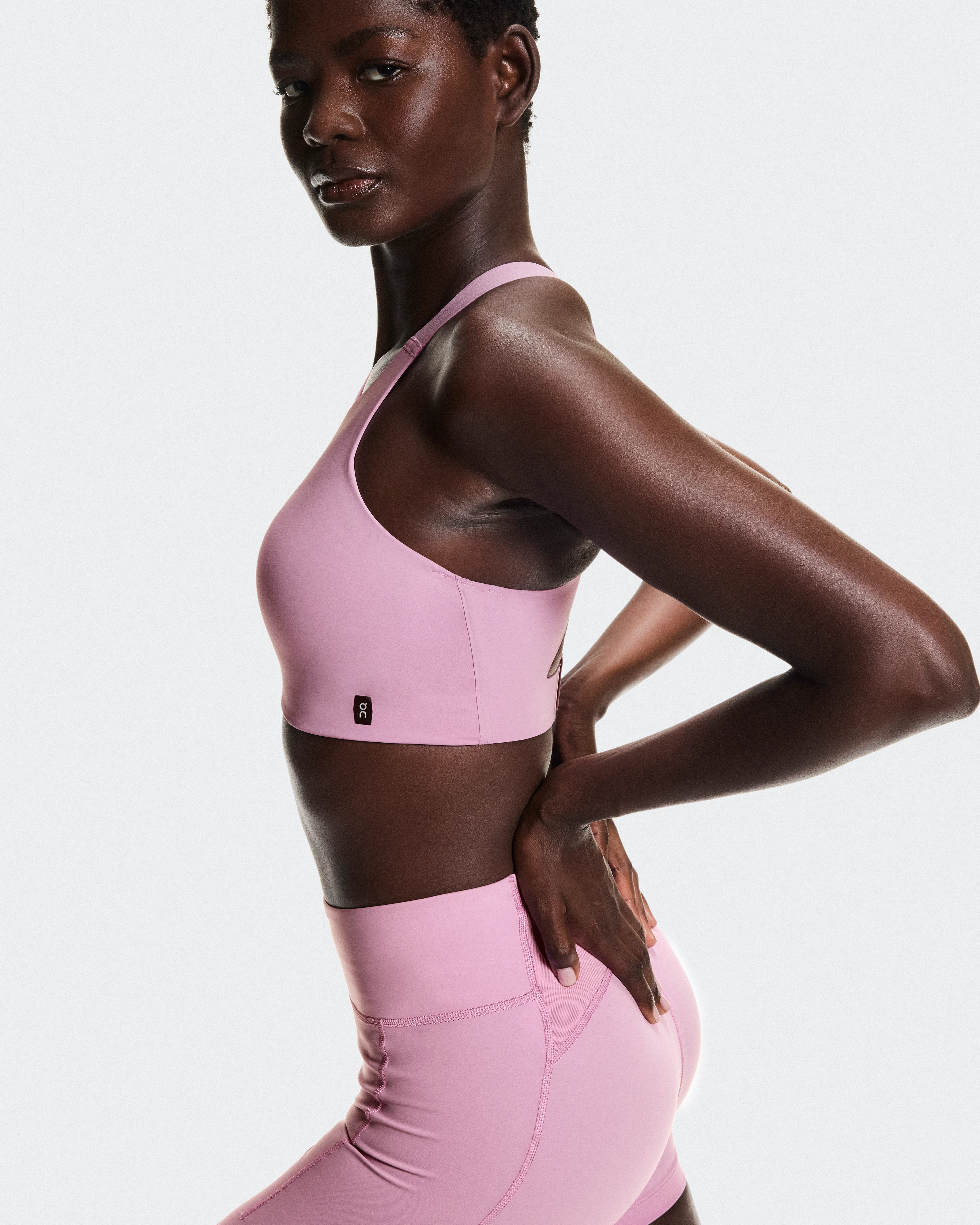 On Endurance Bra Sakura Women Bras