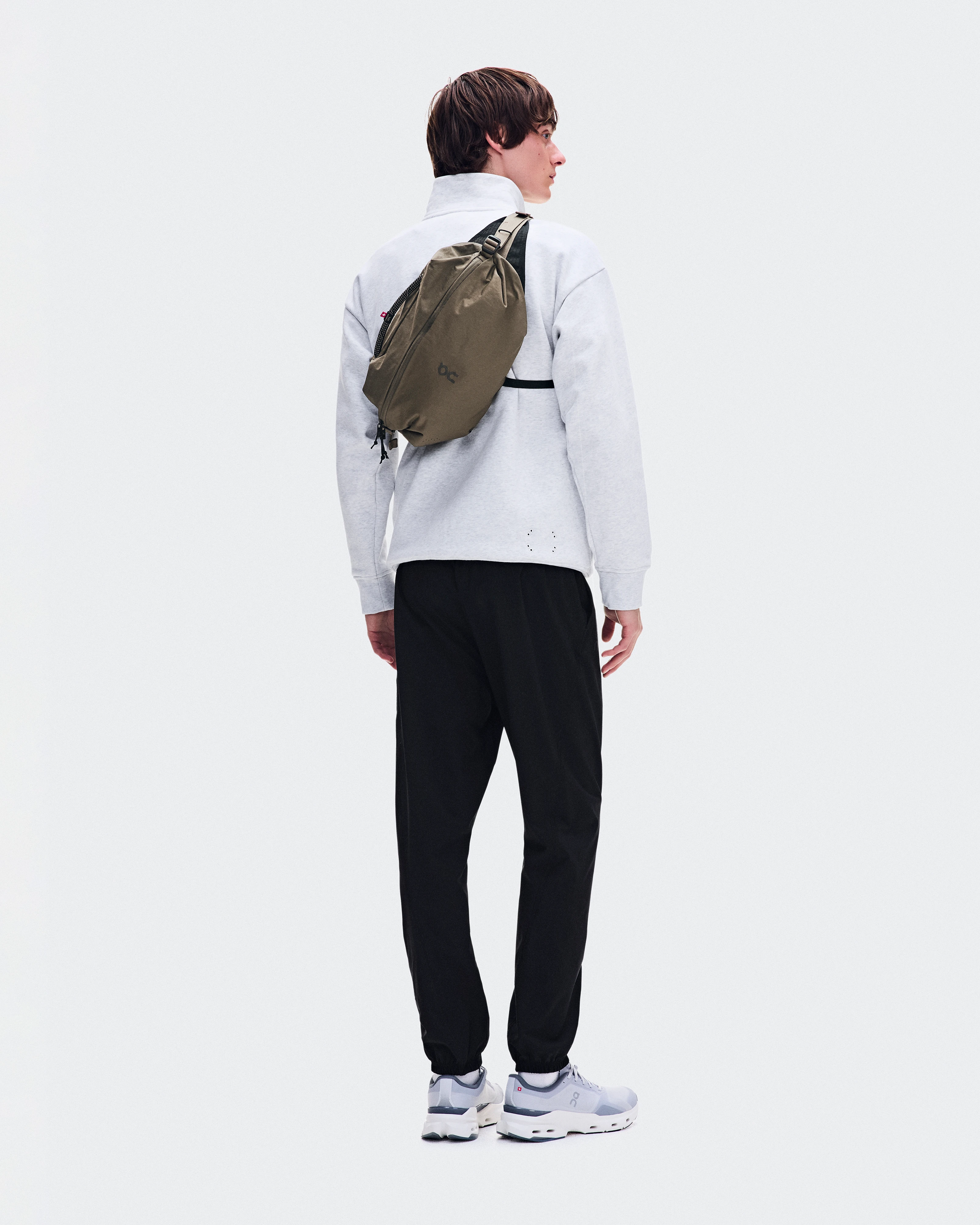 On Sling Pack 9L Olive & Black Unisex Bags