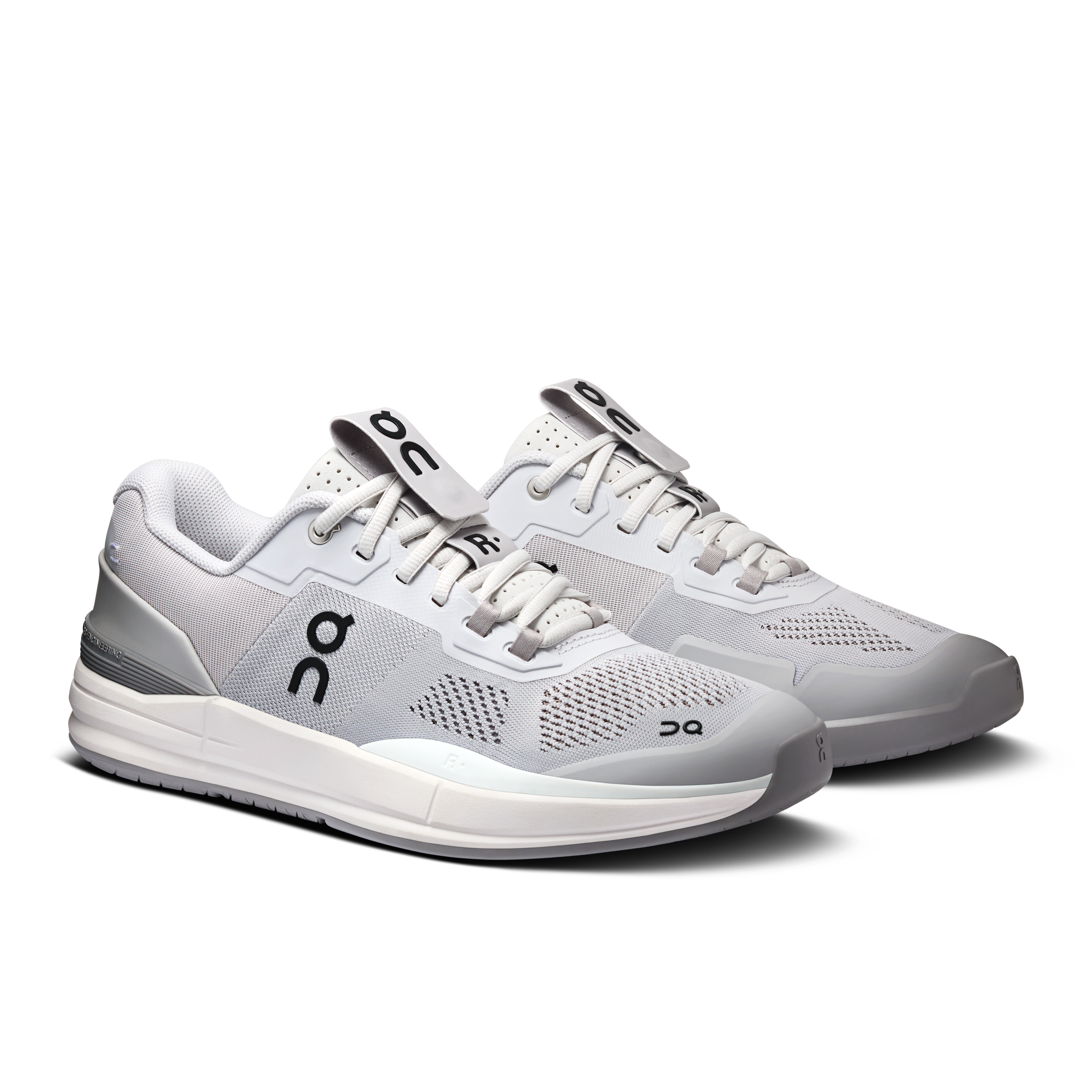 On THE ROGER Pro Wolf & Ore Men Tennis Shoes