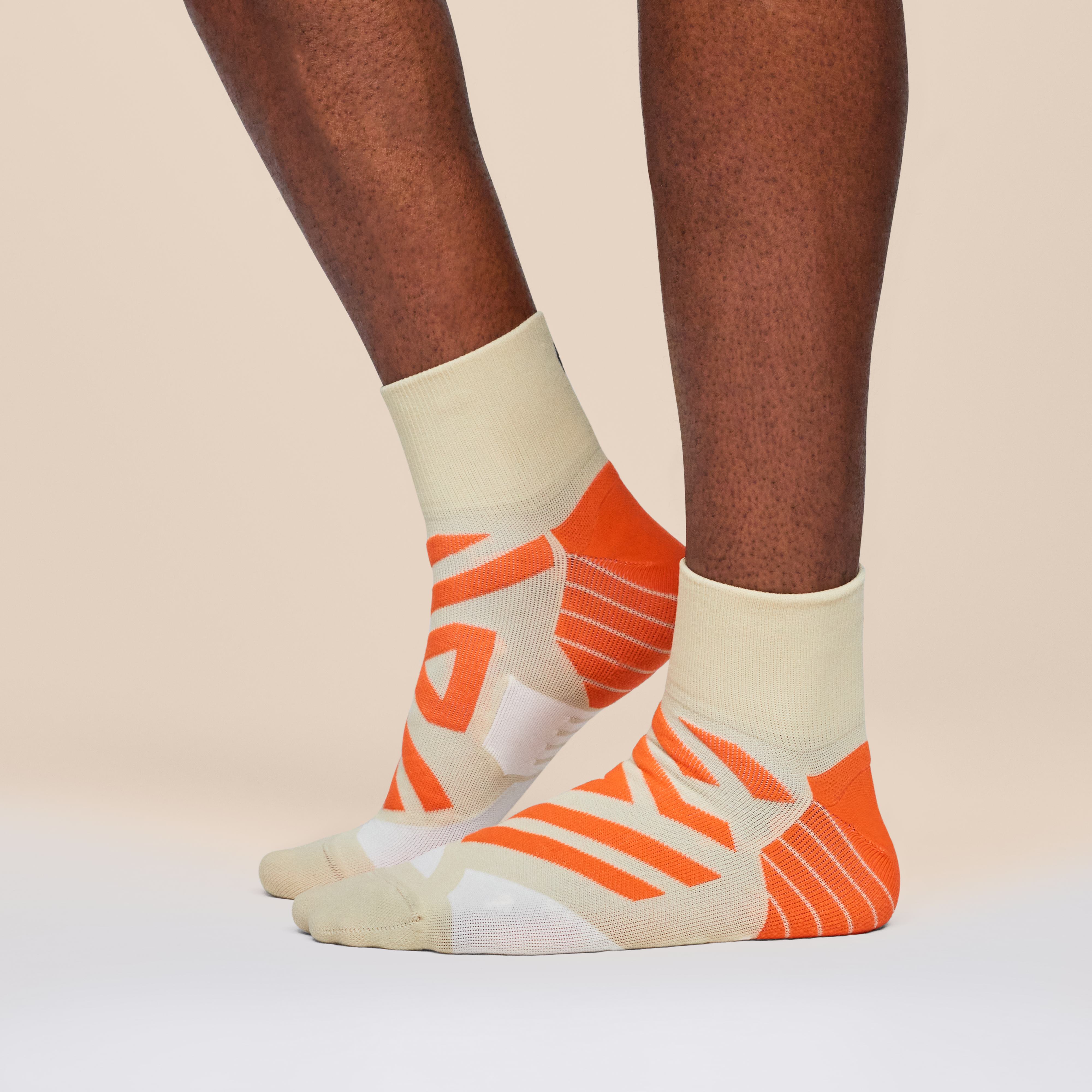 On公式】オンラインストア | 昨シーズンのアクセサリーが限定価格に