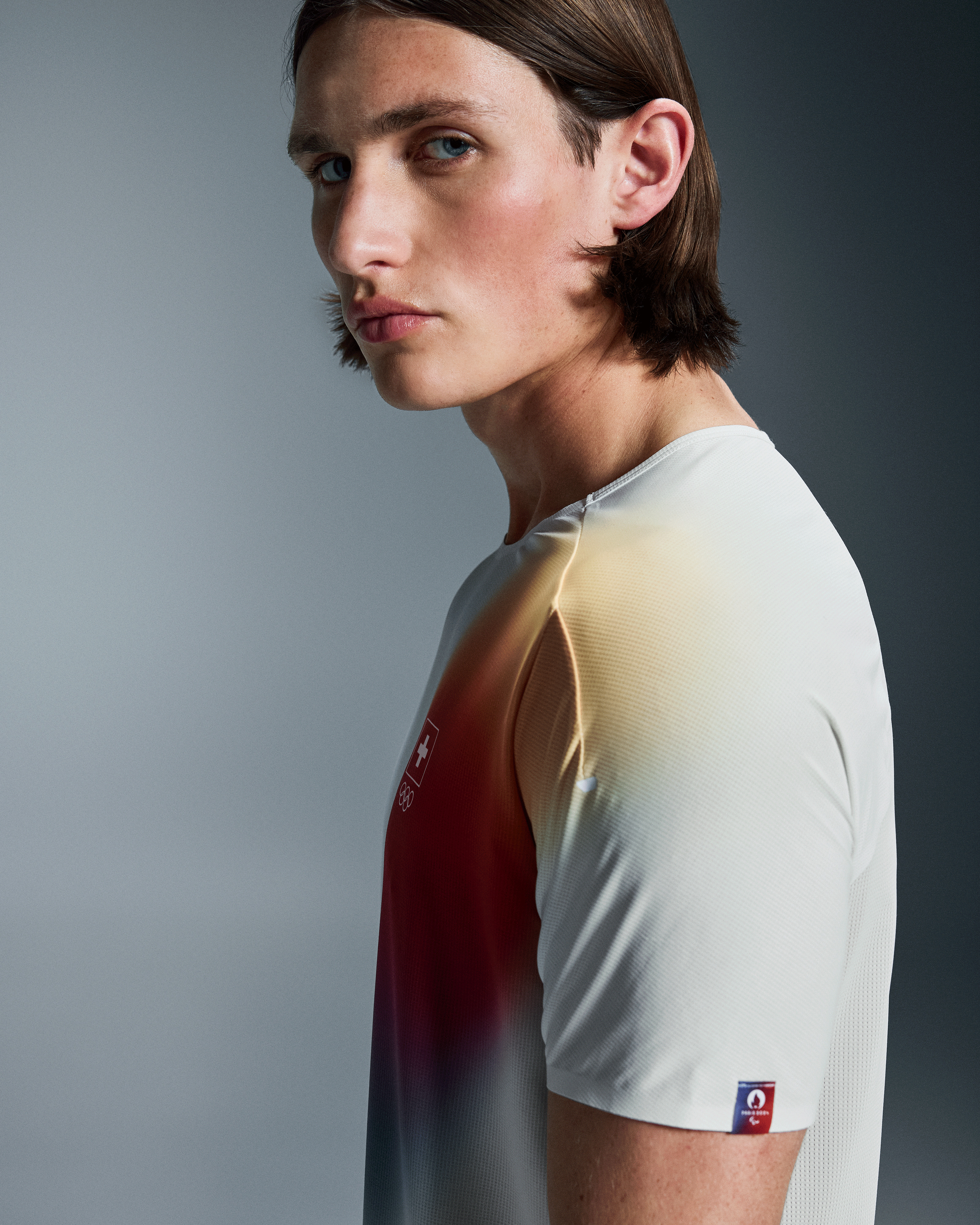 On Swiss Olympic Performance-T Undyed-White Homme Hauts et t-shirts