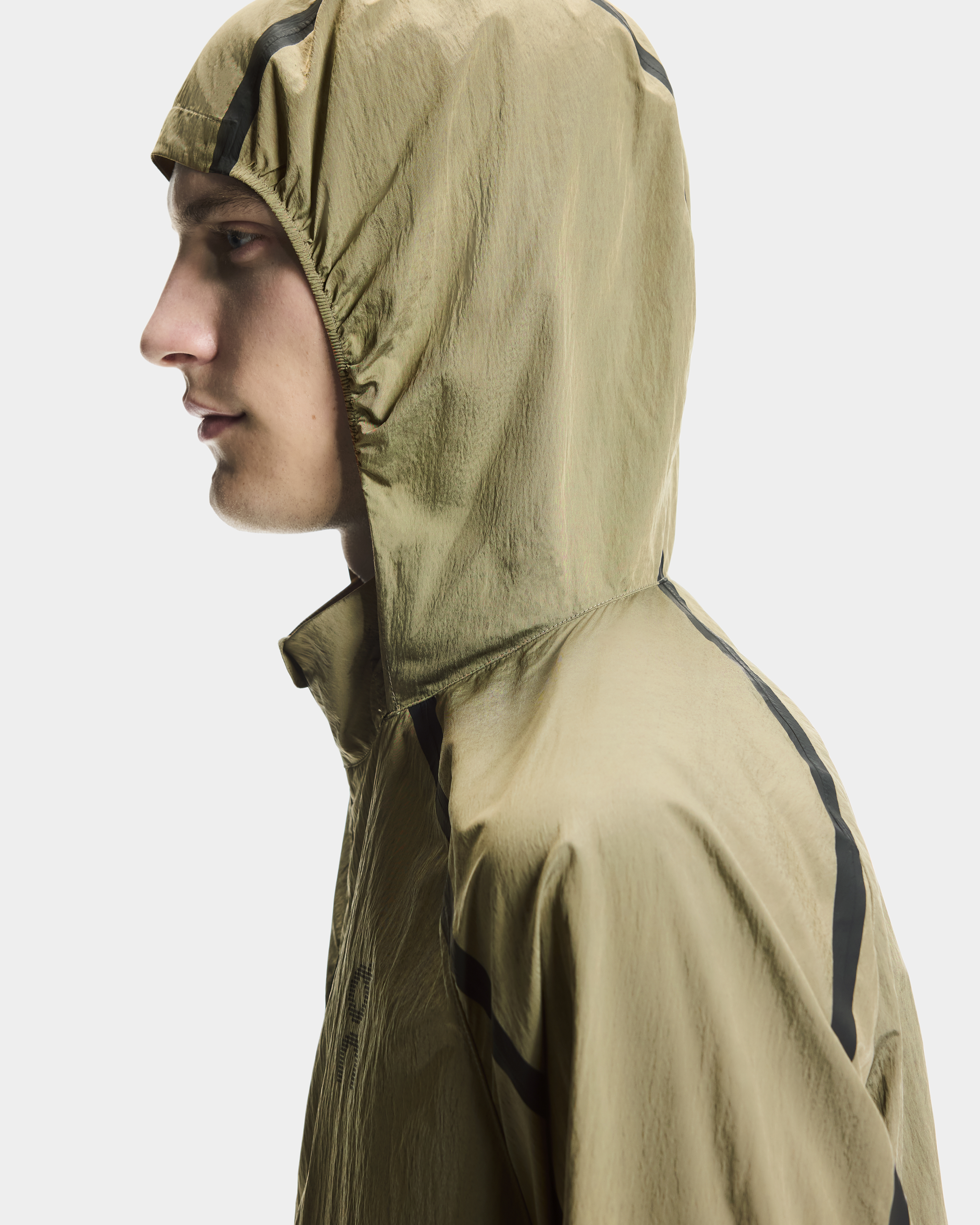 Men's Performance Volt Jacket | Beige & Brown | On United States