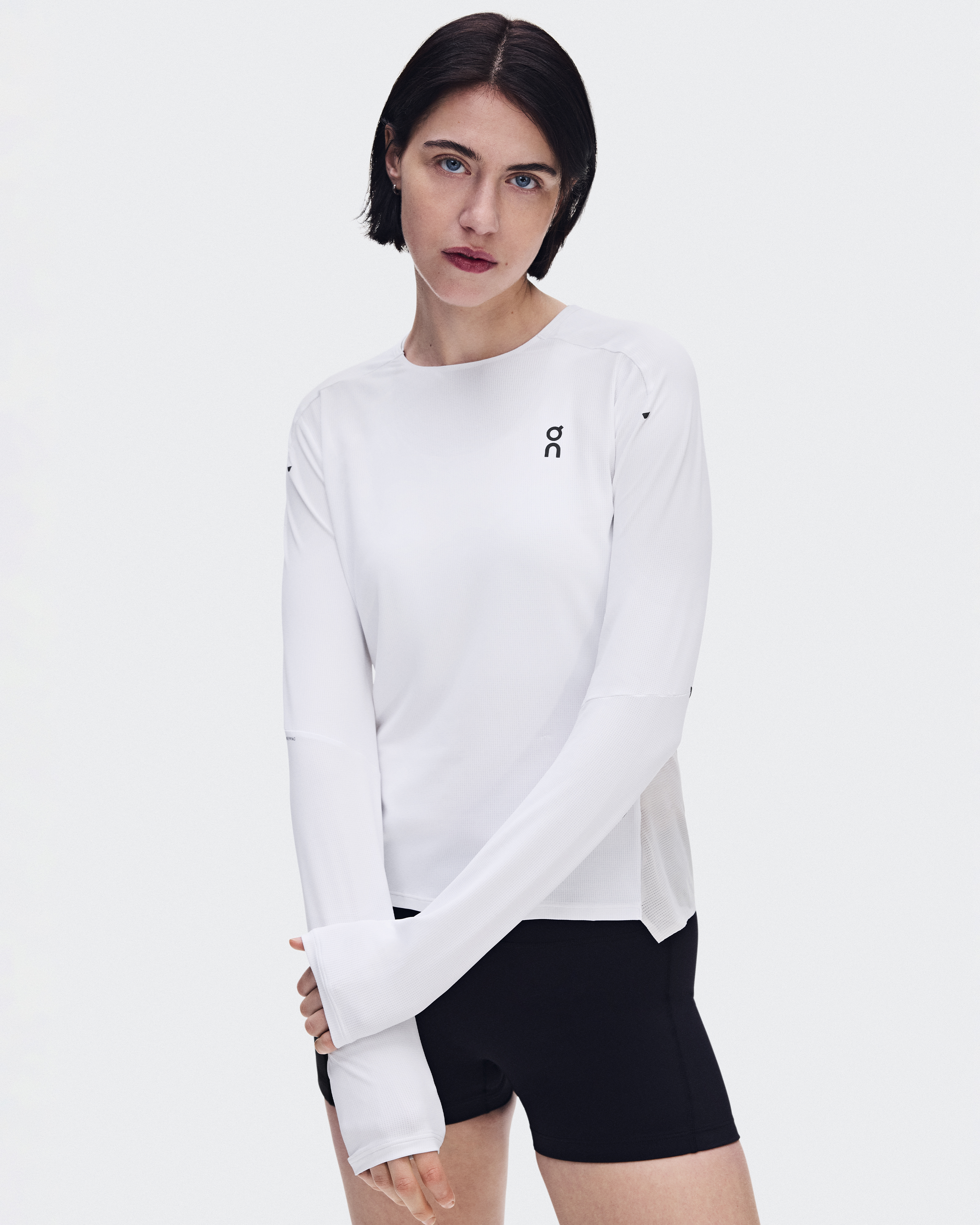Performance Long-T: Women's Ultralight & Breathable T-shirt | On