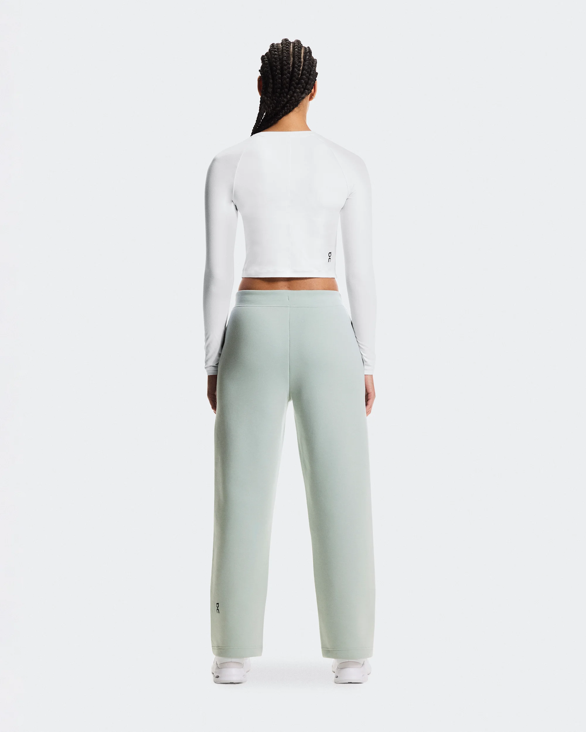 Focus Tech Sweatpants - thumbnail 2