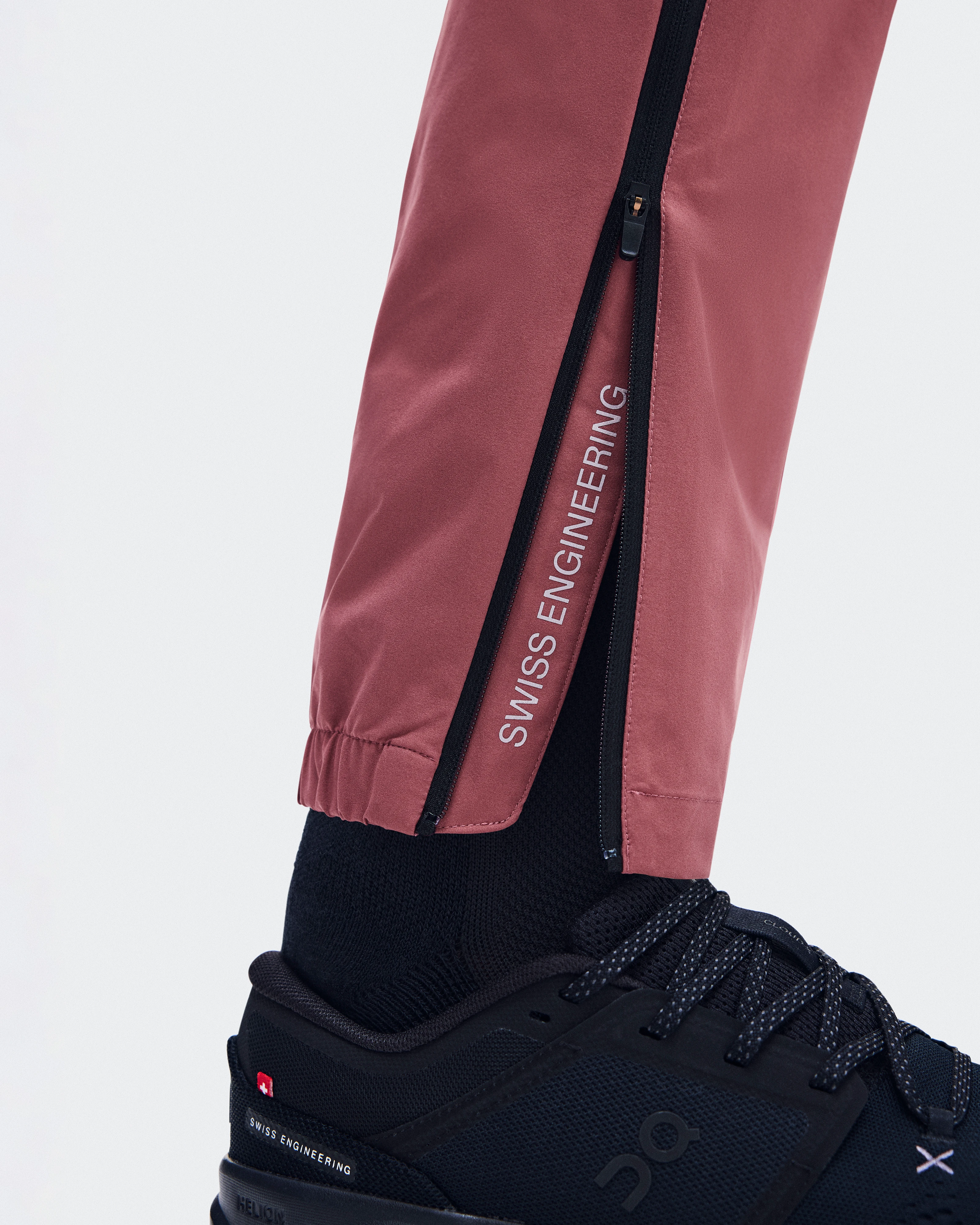 On Core Pants Barberry Women Pants