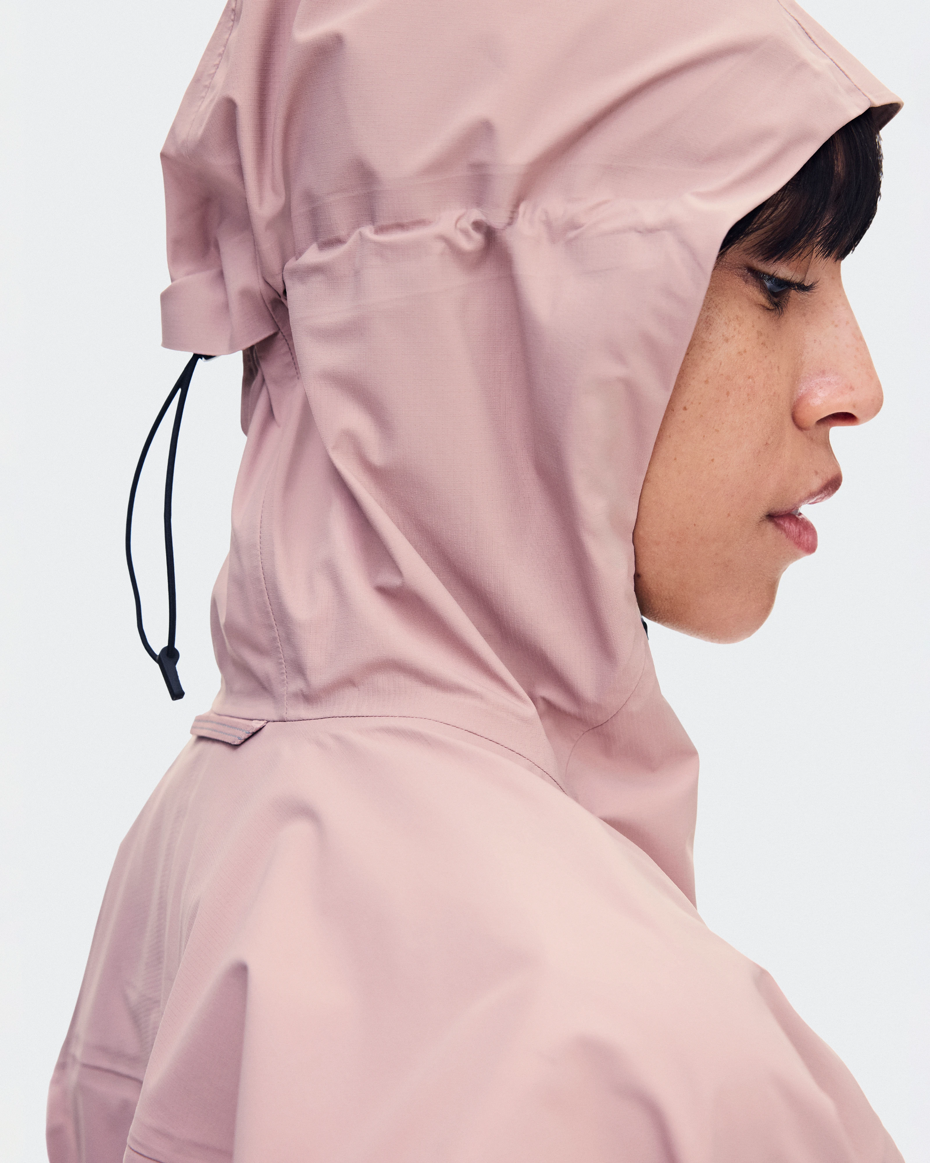 On Ascent Jacket Biscuit Women Jackets