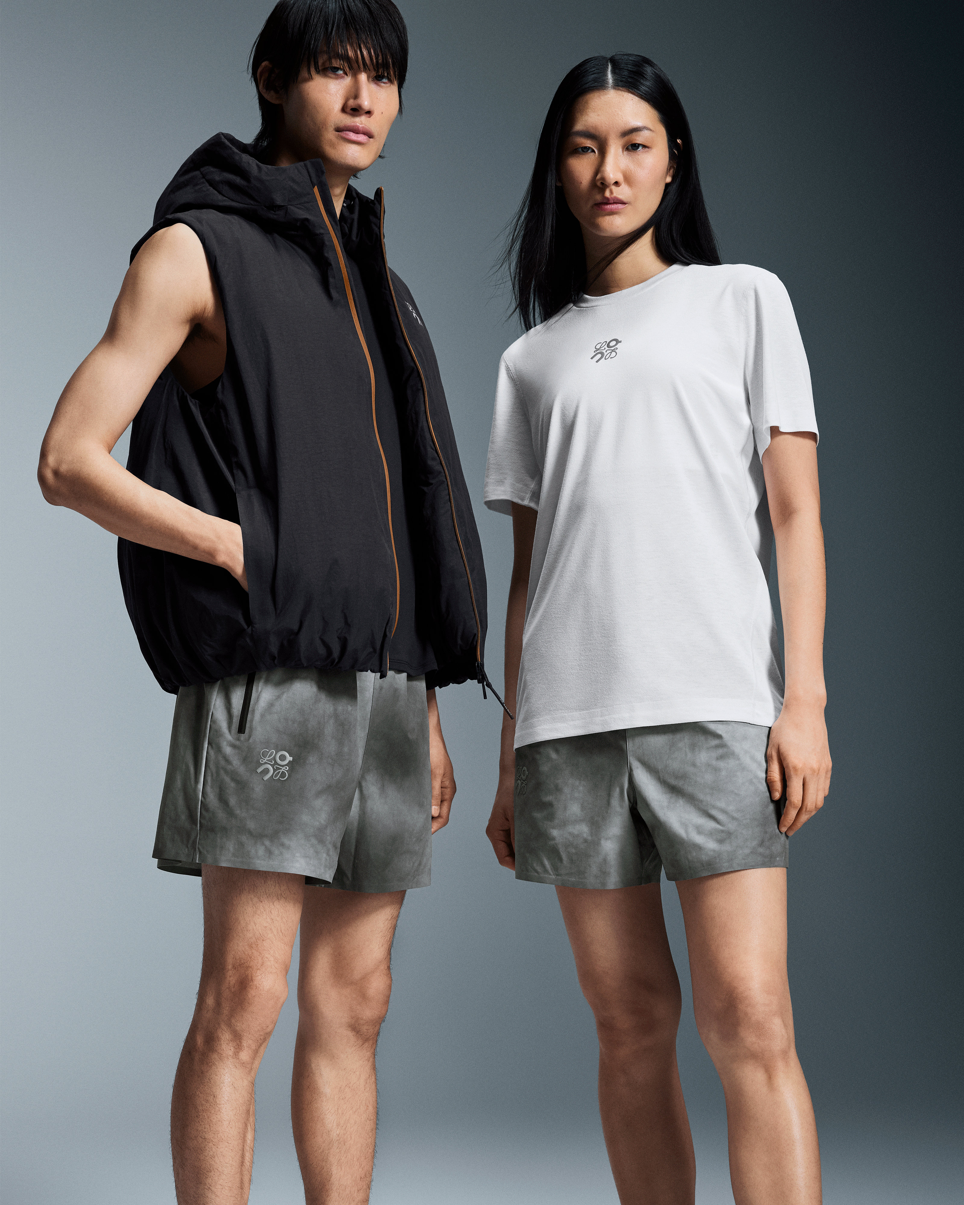 ショートパンツ Loewe Shorts Short Length Shorts LOEWE | グレー | On 日本
