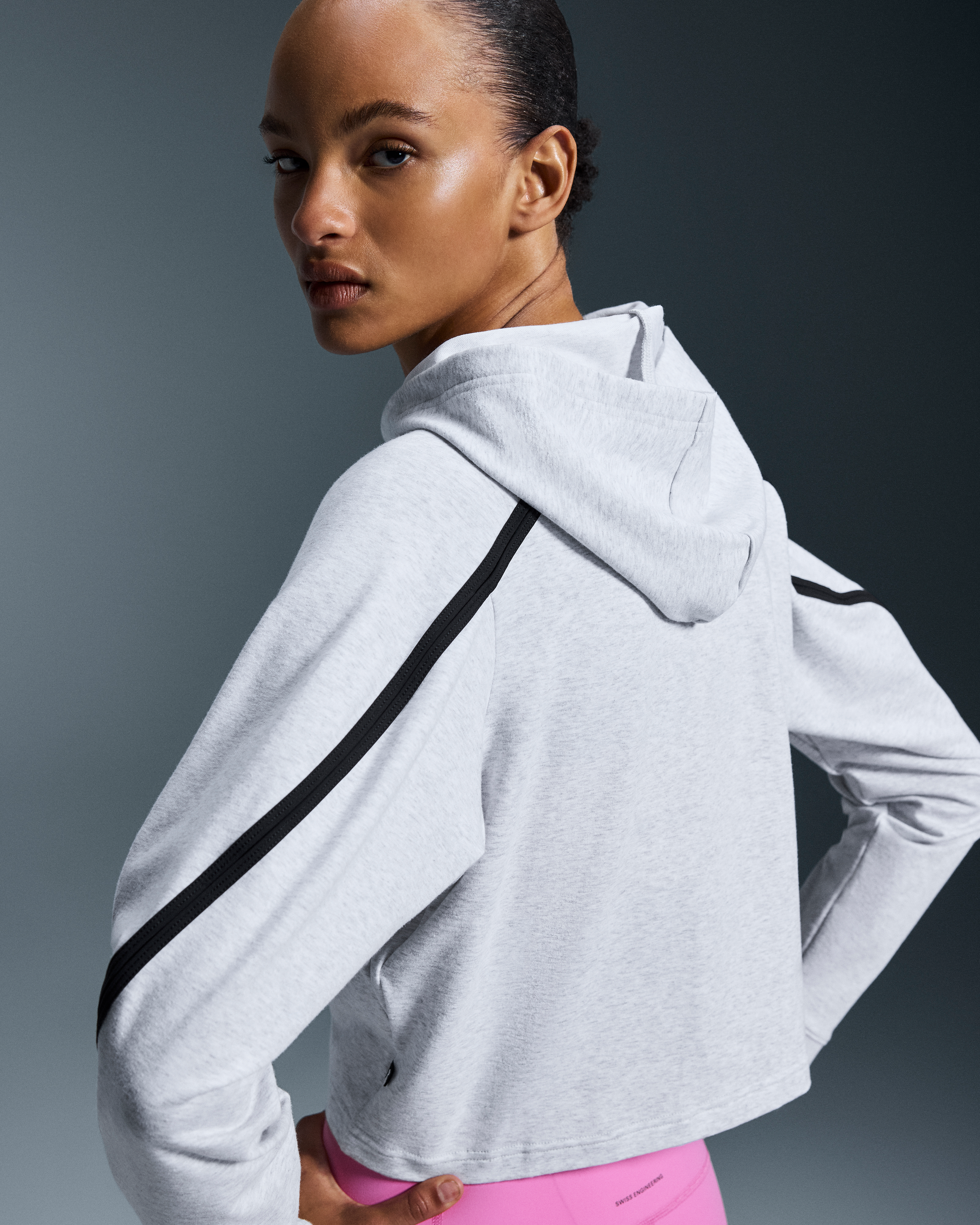 Studio HoodieWomen / Crater / L