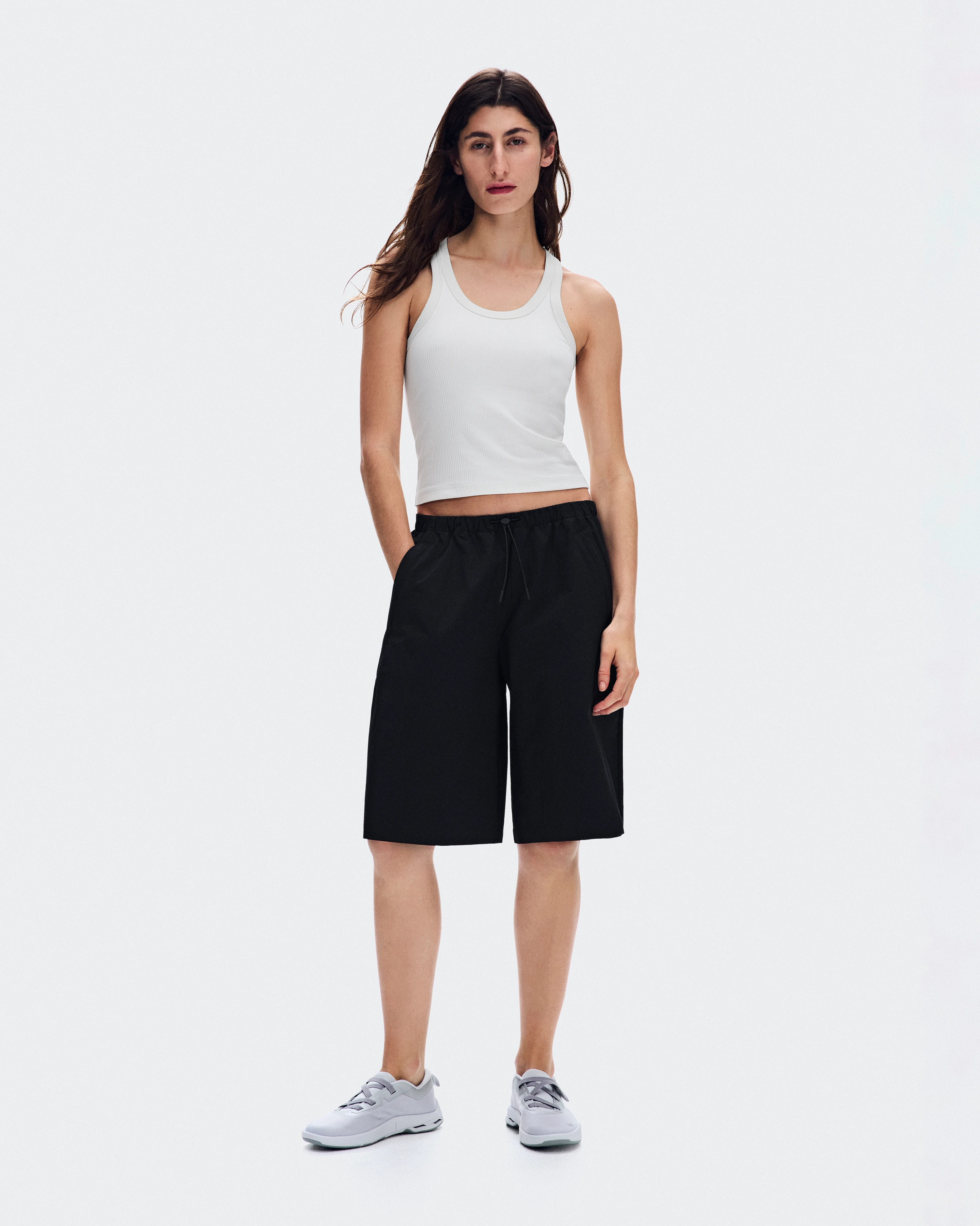 On Bermuda Shorts Black Women Shorts