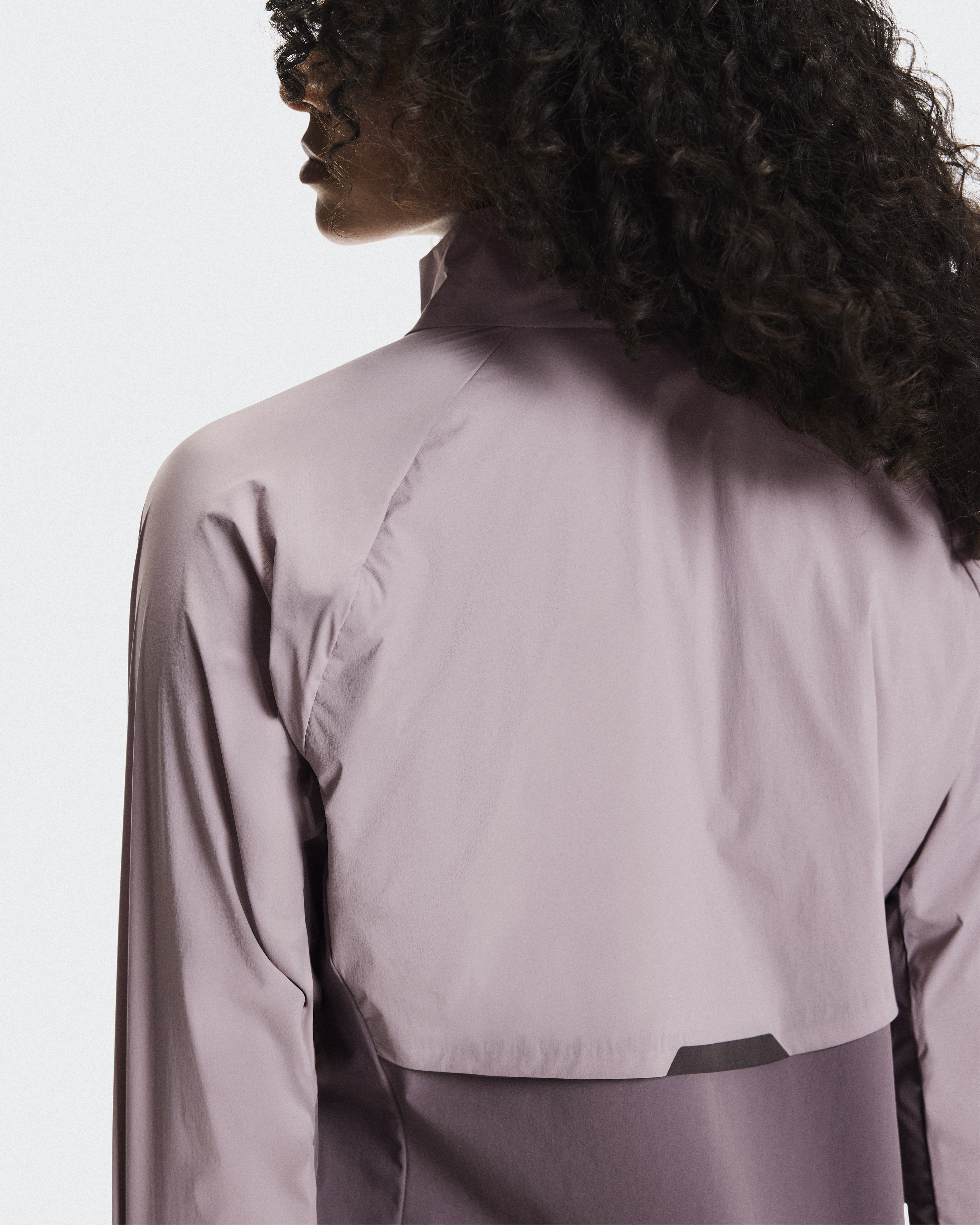 【海外限定カラー】On Weather Jacket Insulated ウィメンズ Weather Jacket Insulated | On 日本