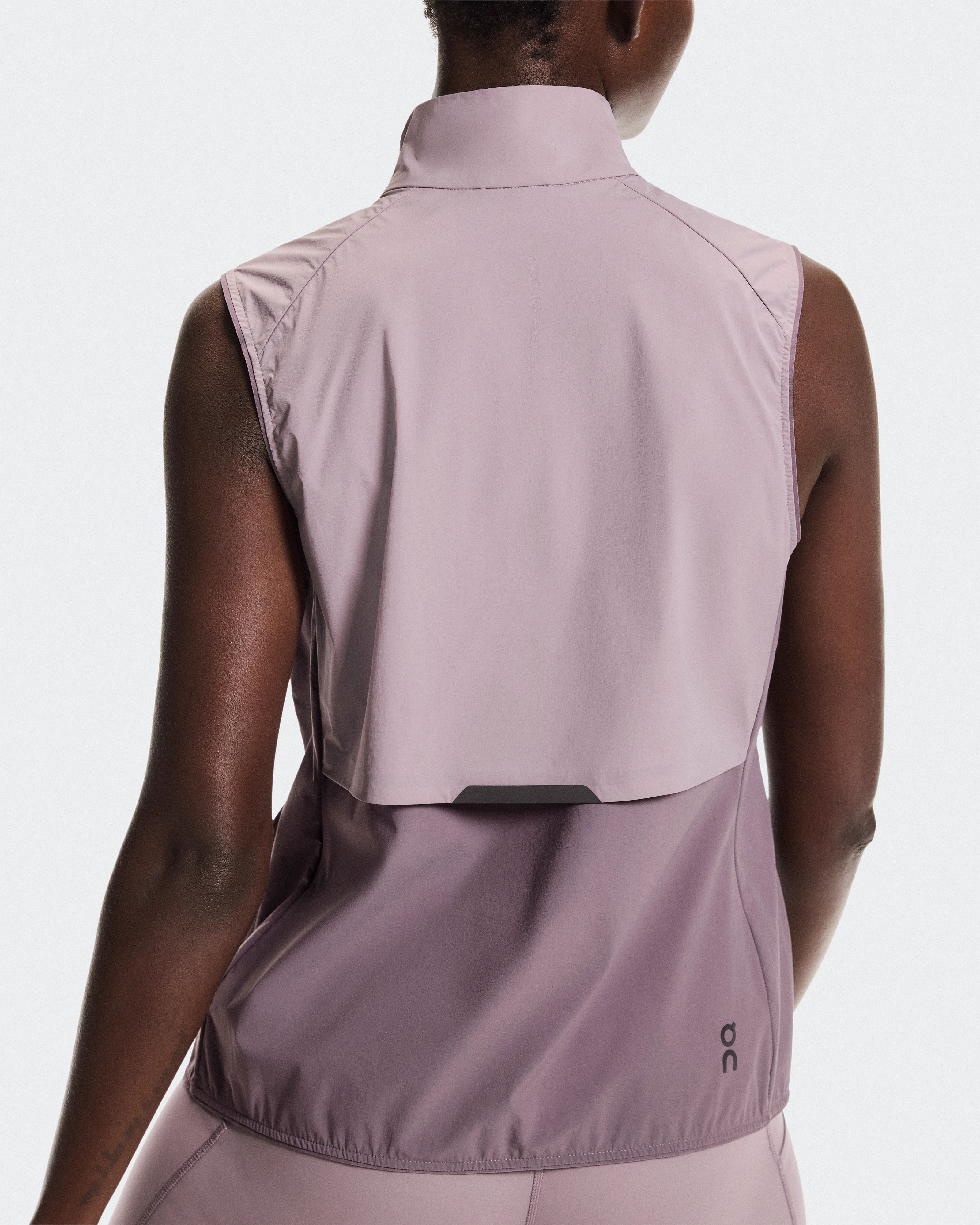 On Weather Vest Heron & Gobi Women Jackets