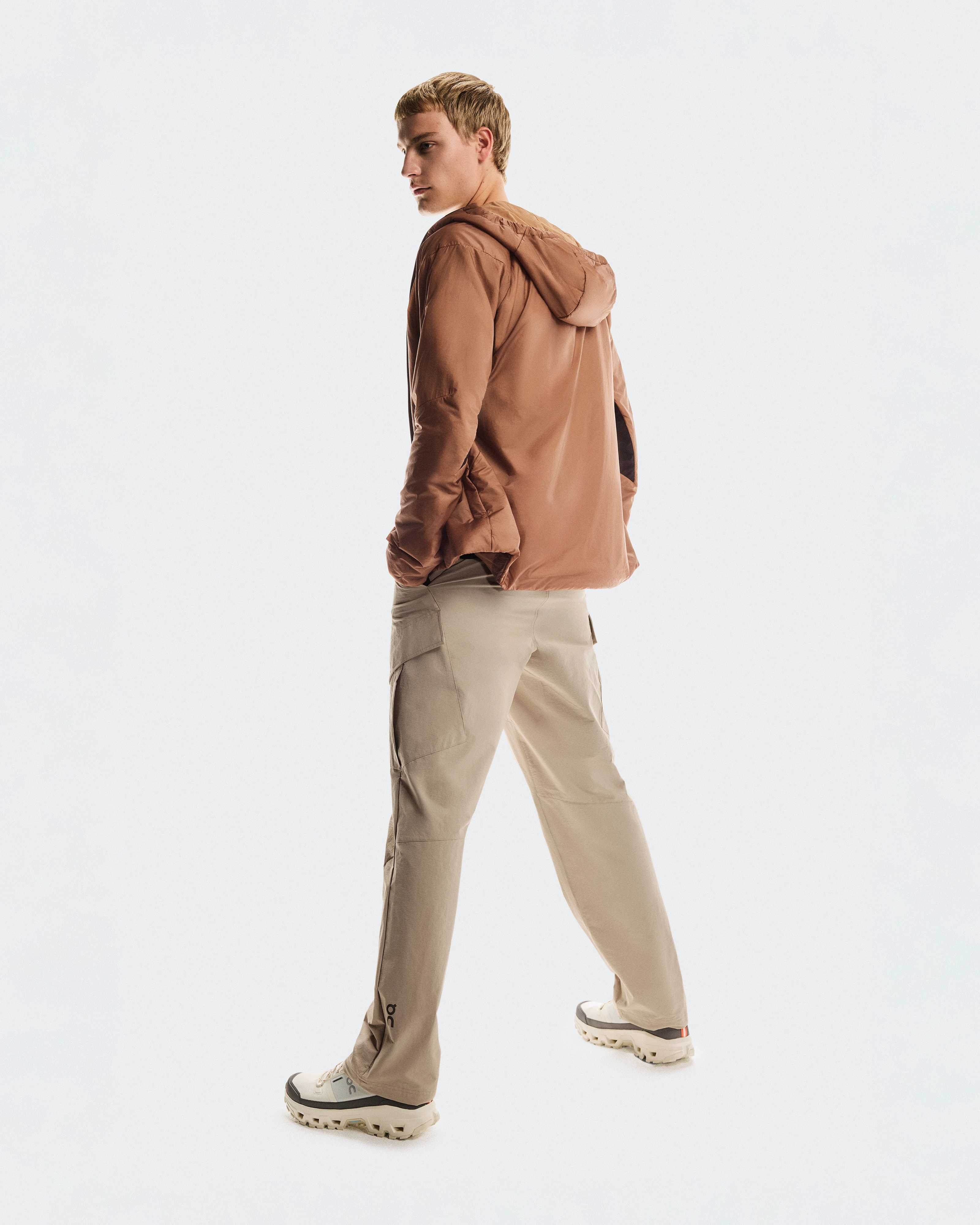 On Trek Pants Desert Men Pants