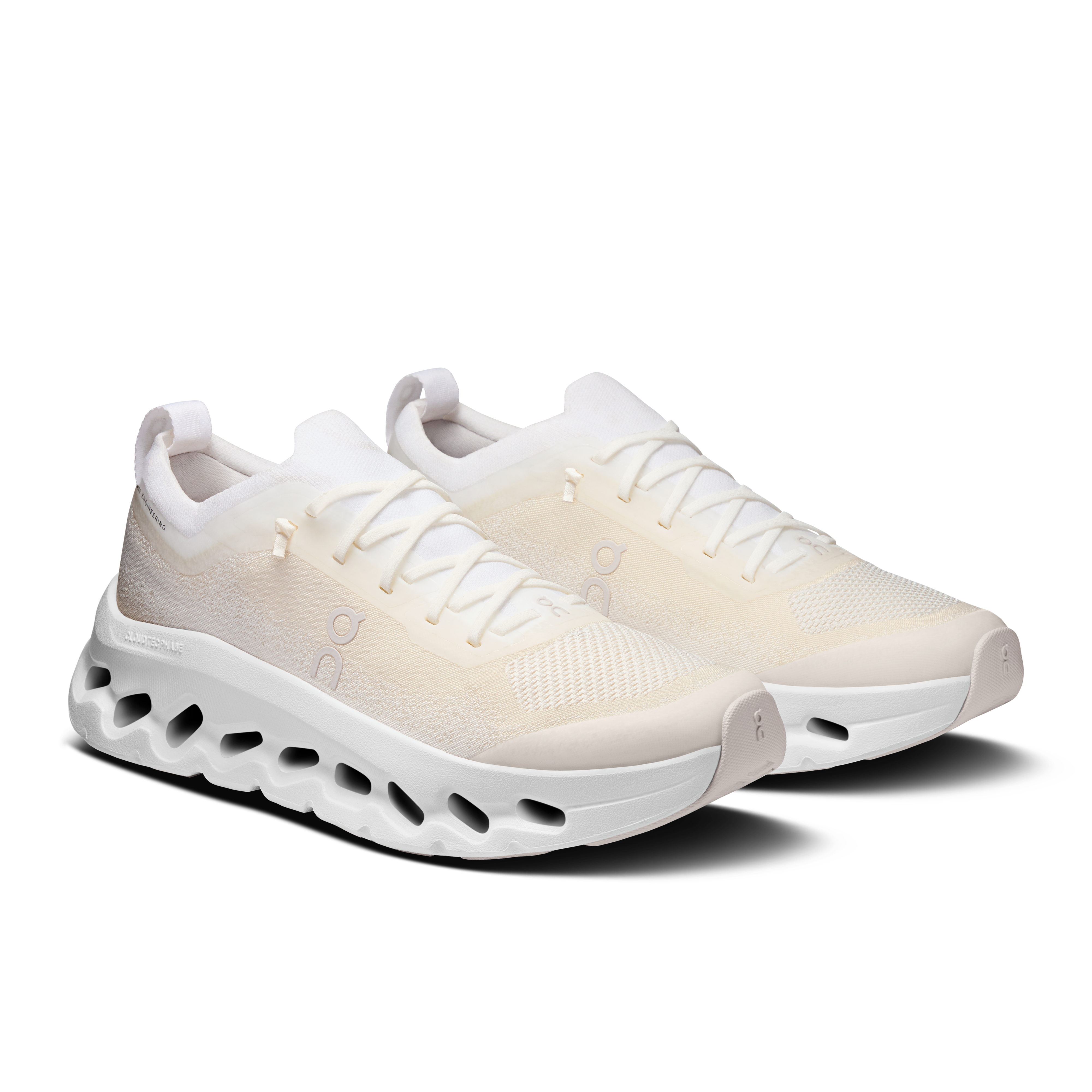 Cloudtilt MoonWomen / White | Frost / 41