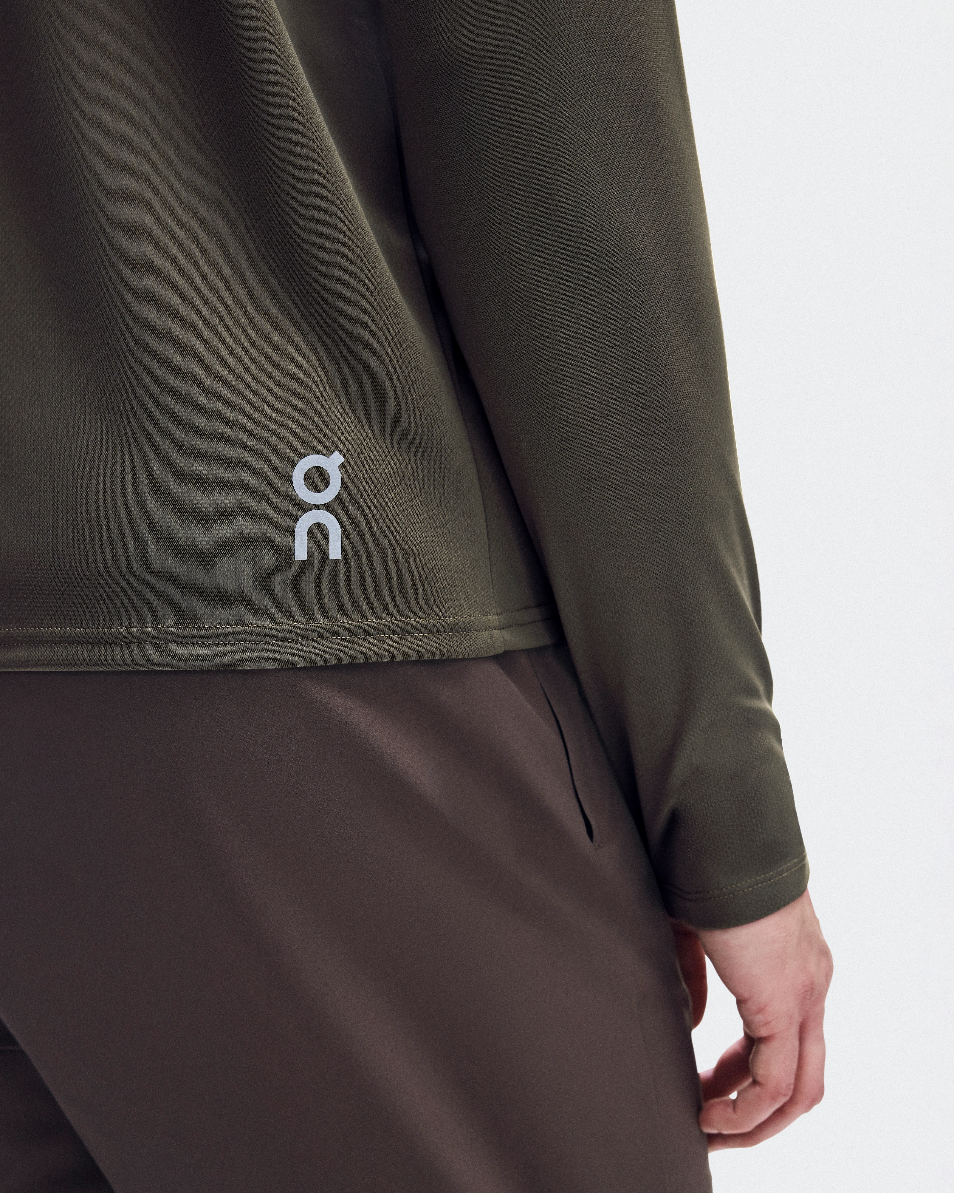 On Core 1/4 Zip Bark Men – Daily running, cool weather running Hoodies and sweatshirts