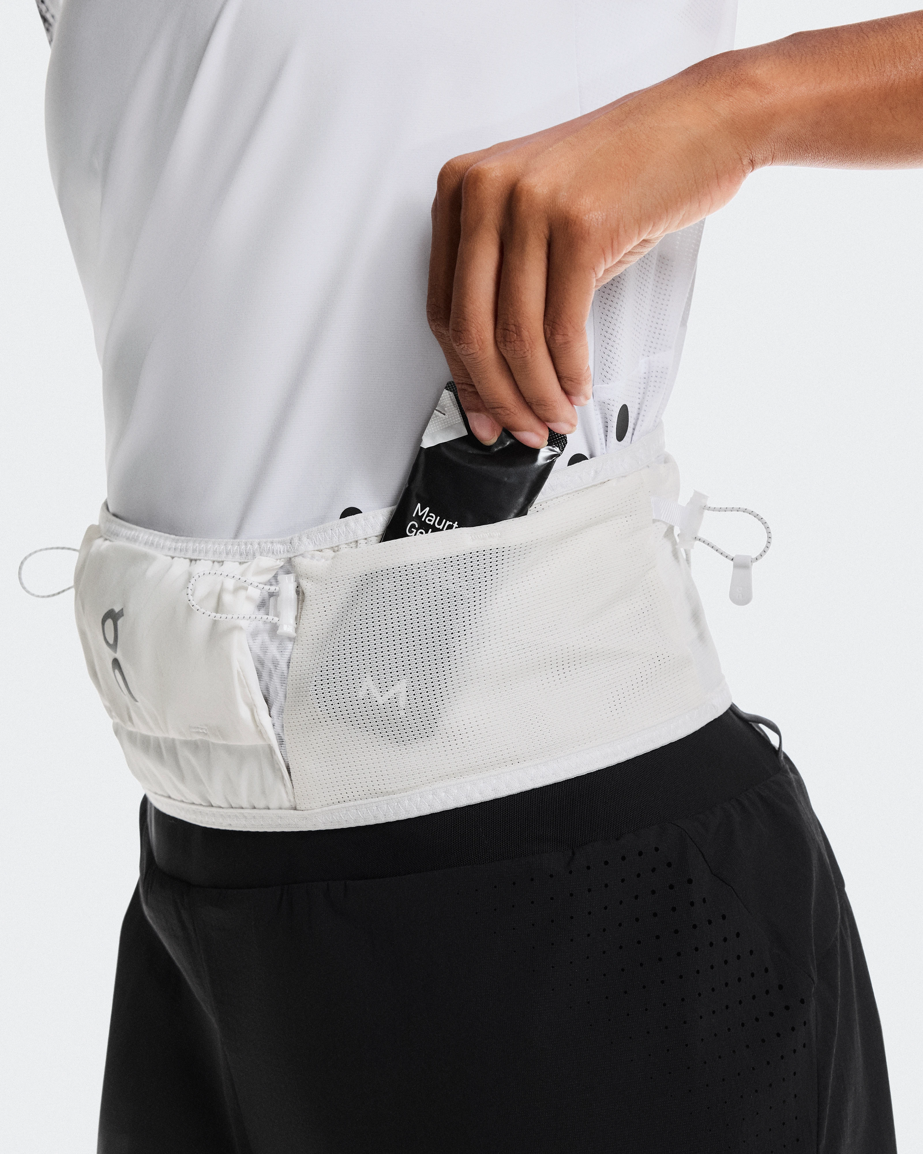 On Ultra Belt 2L White Unisex Belts